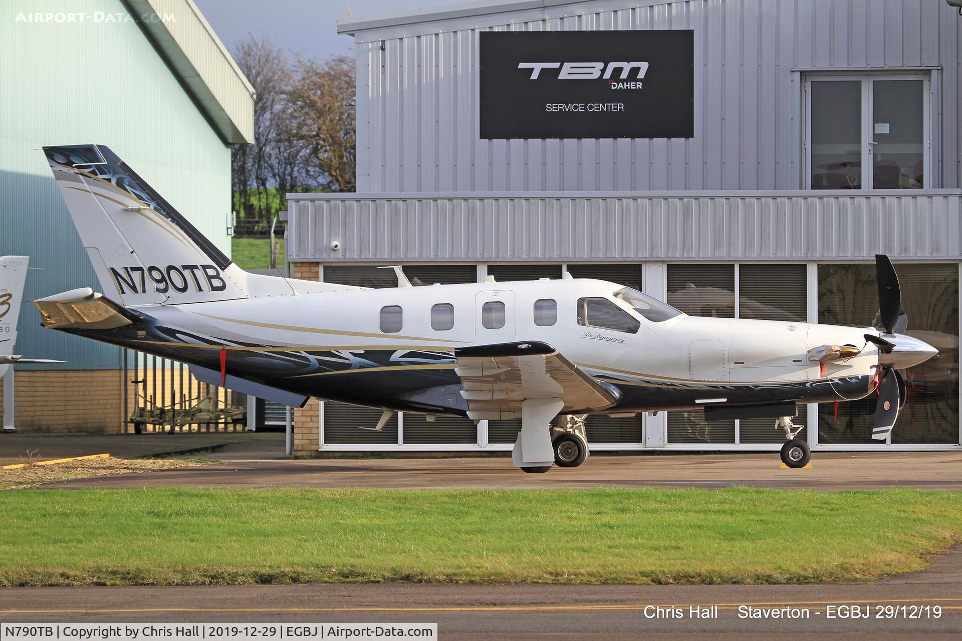 N790TB, 1999 Socata TBM-700 C/N 148, Staverton