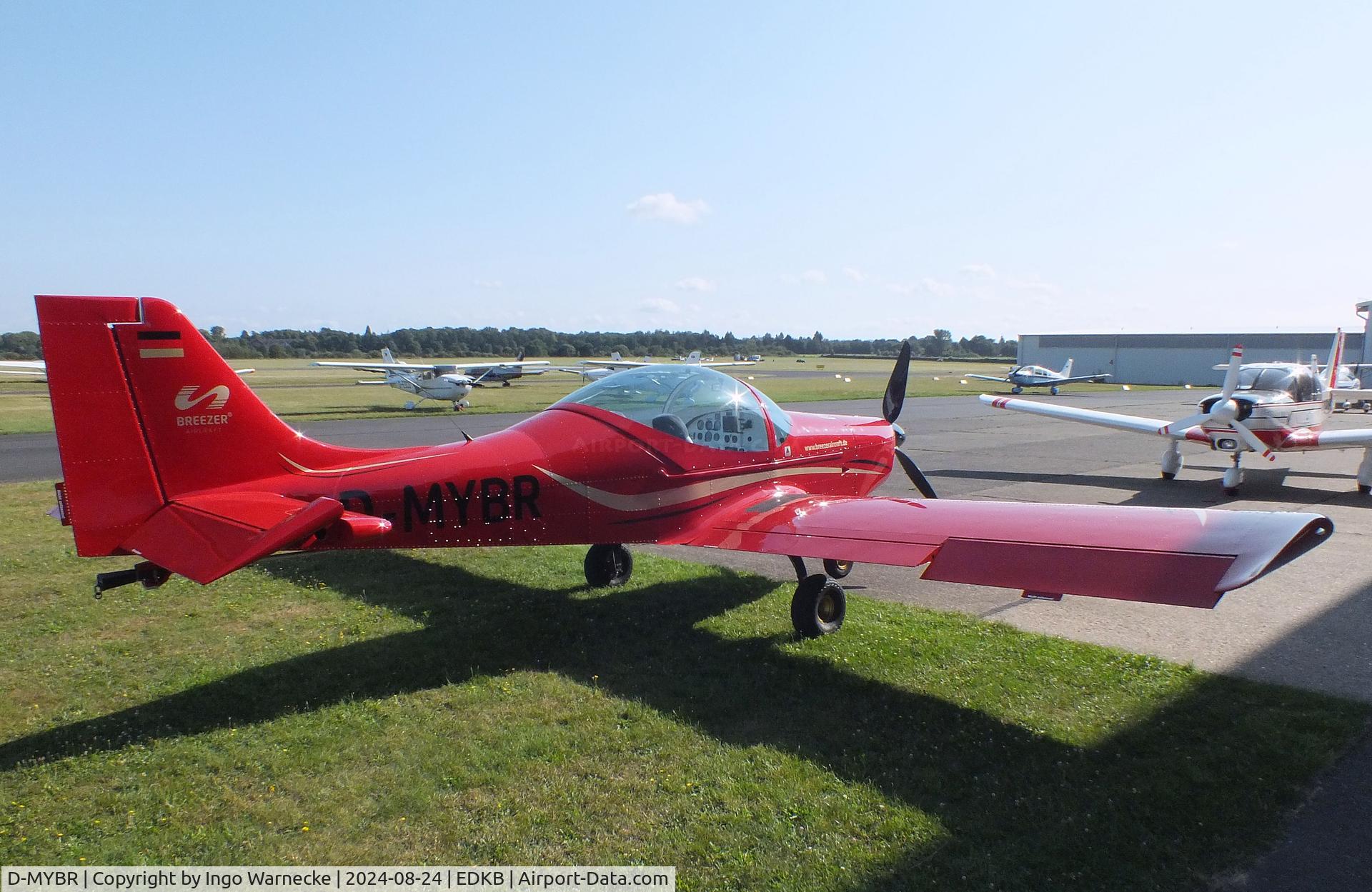 D-MYBR, Aerostyle Breezer B400 C/N UL-80, Aerostyle Breezer B400 at Bonn-Hangelar airfield during the Grumman Fly-in 2024