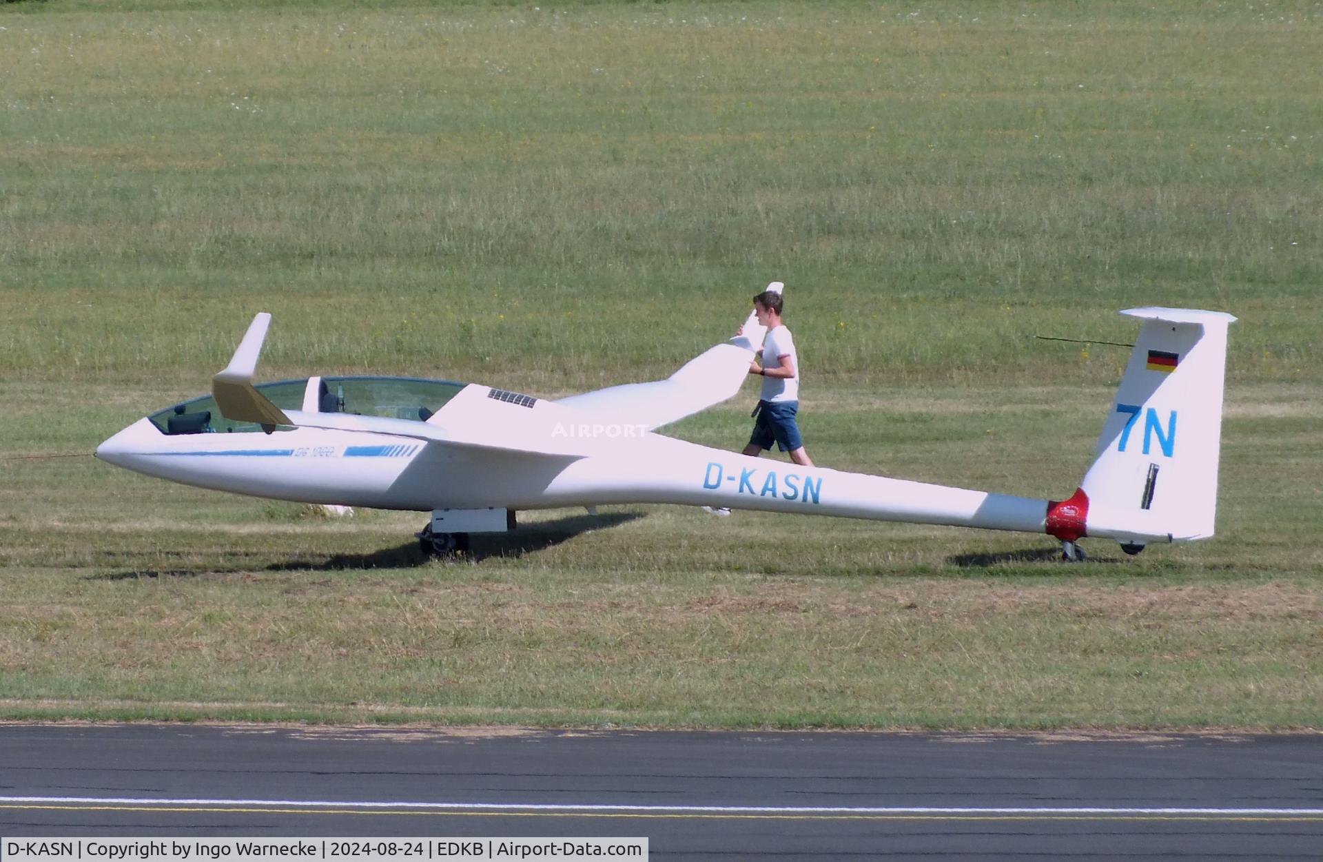 D-KASN, DG Flugzeugbau DG-1000T C/N 10-60T4, DG-Flugzeugbau DG-1000T at Bonn-Hangelar airfield during the Grumman Fly-in 2024