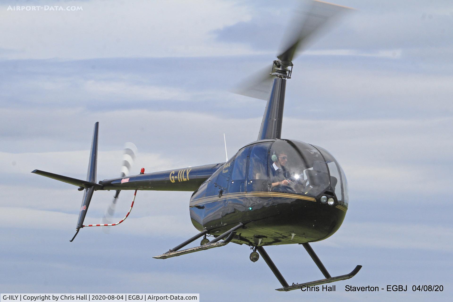 G-IILY, 2000 Robinson R44 Raven C/N 0960, Staverton