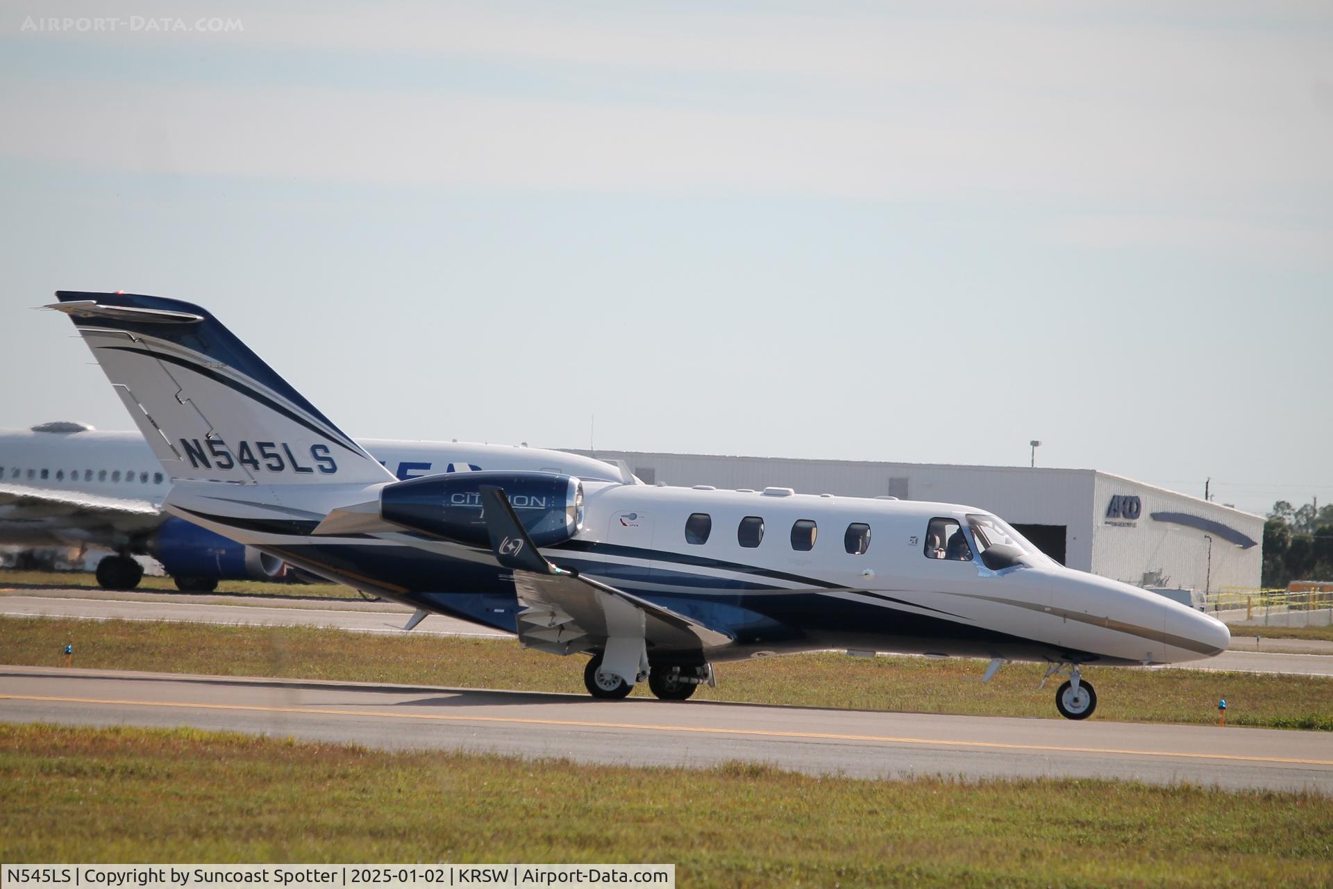 N545LS, 2014 Cessna 525 C/N 525-0840, Citation 545LS taxis at Southwest Florida International Airport prior to flight to Smyrna Rutherford County Airport