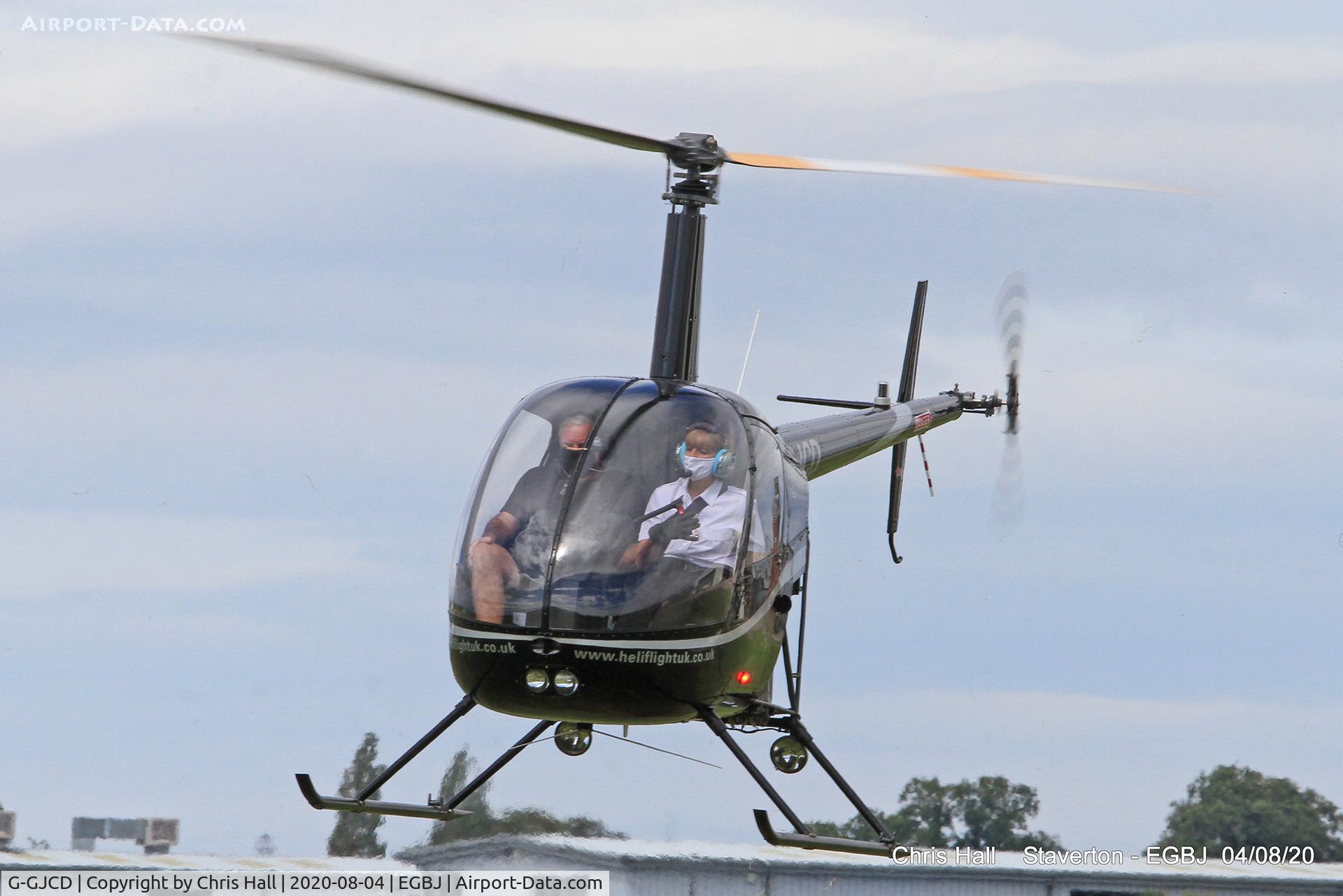 G-GJCD, 1989 Robinson R22 Beta C/N 0966, Staverton
