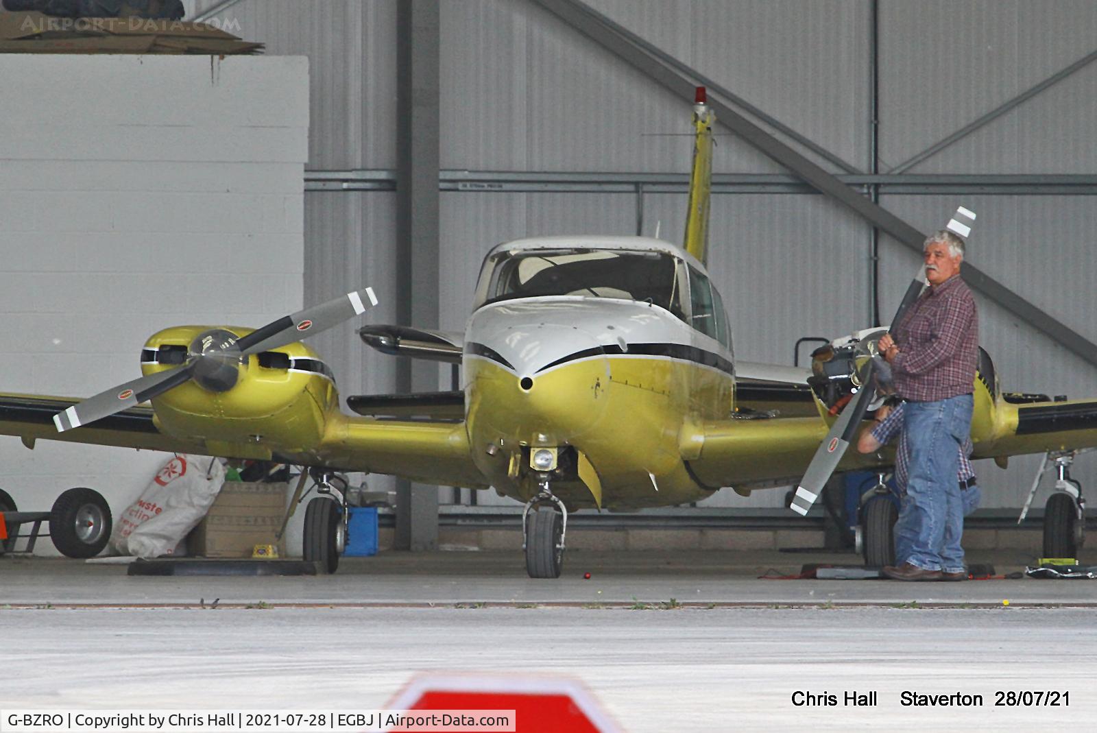 G-BZRO, 1969 Piper PA-30 Twin Comanche Twin Comanche C/N 30-1923, Staverton