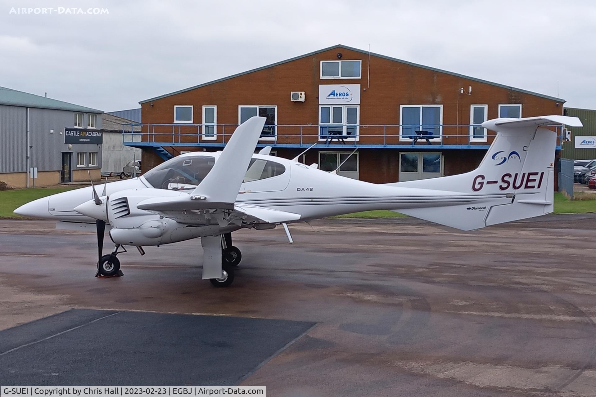 G-SUEI, 2009 Diamond DA-42 Twin Star C/N 42.415, Staverton
