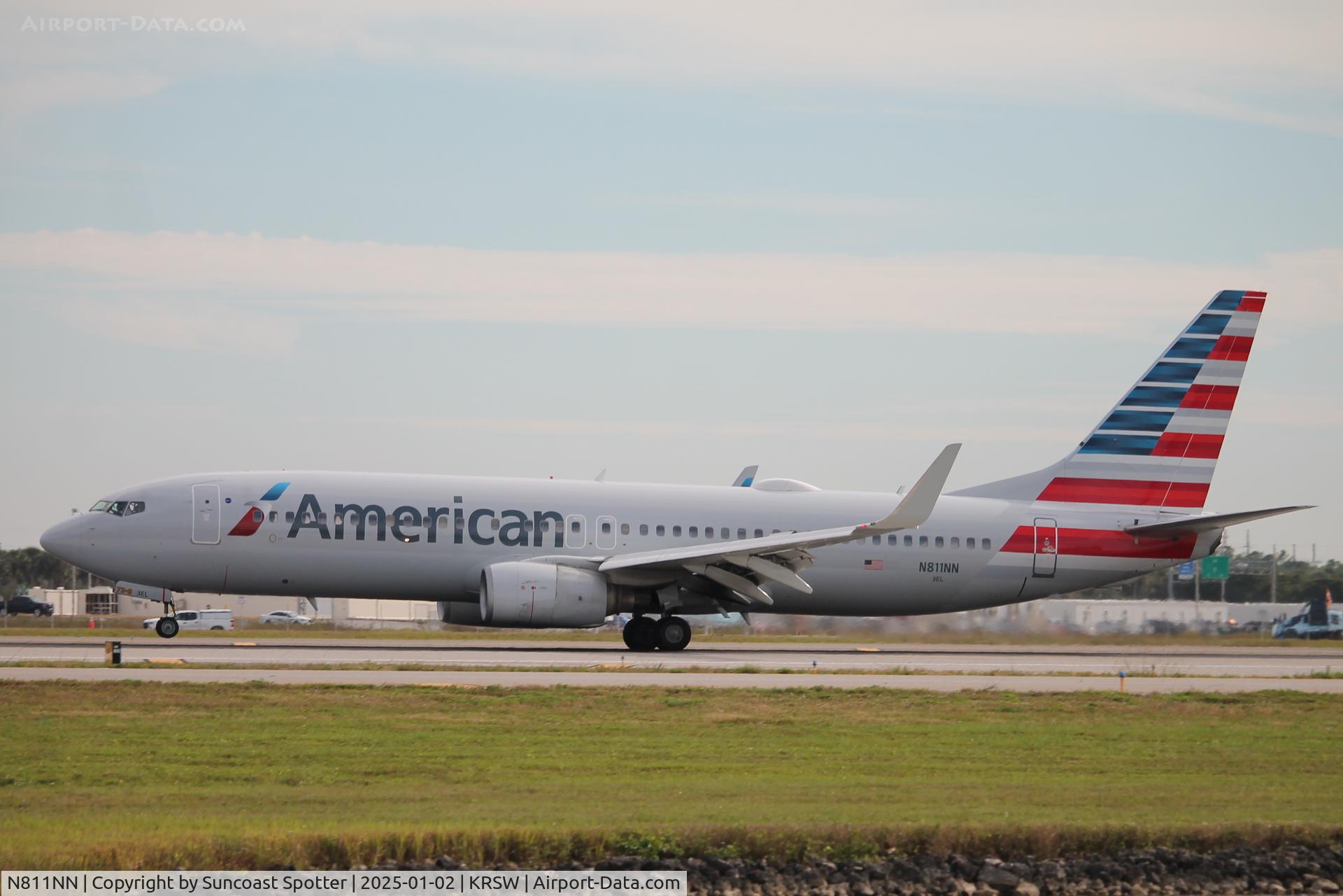 N811NN, 2009 Boeing 737-823 C/N 31079, American Flight 1504 arrives on Runway 6 at Southwest Florida International Airport following flight from Chicago-O’Hare International Airport