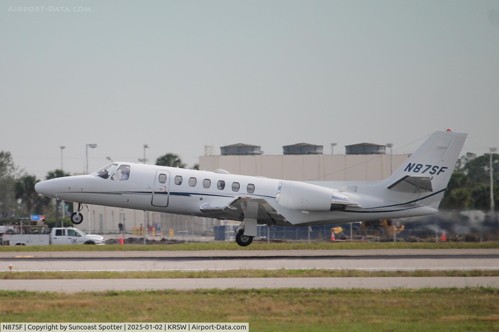 N87SF, 2002 Cessna 560 C/N 560-0616, Citation 87SF departs Runway 6 at Southwest Florida International Airport enroute to Rochester International Airport