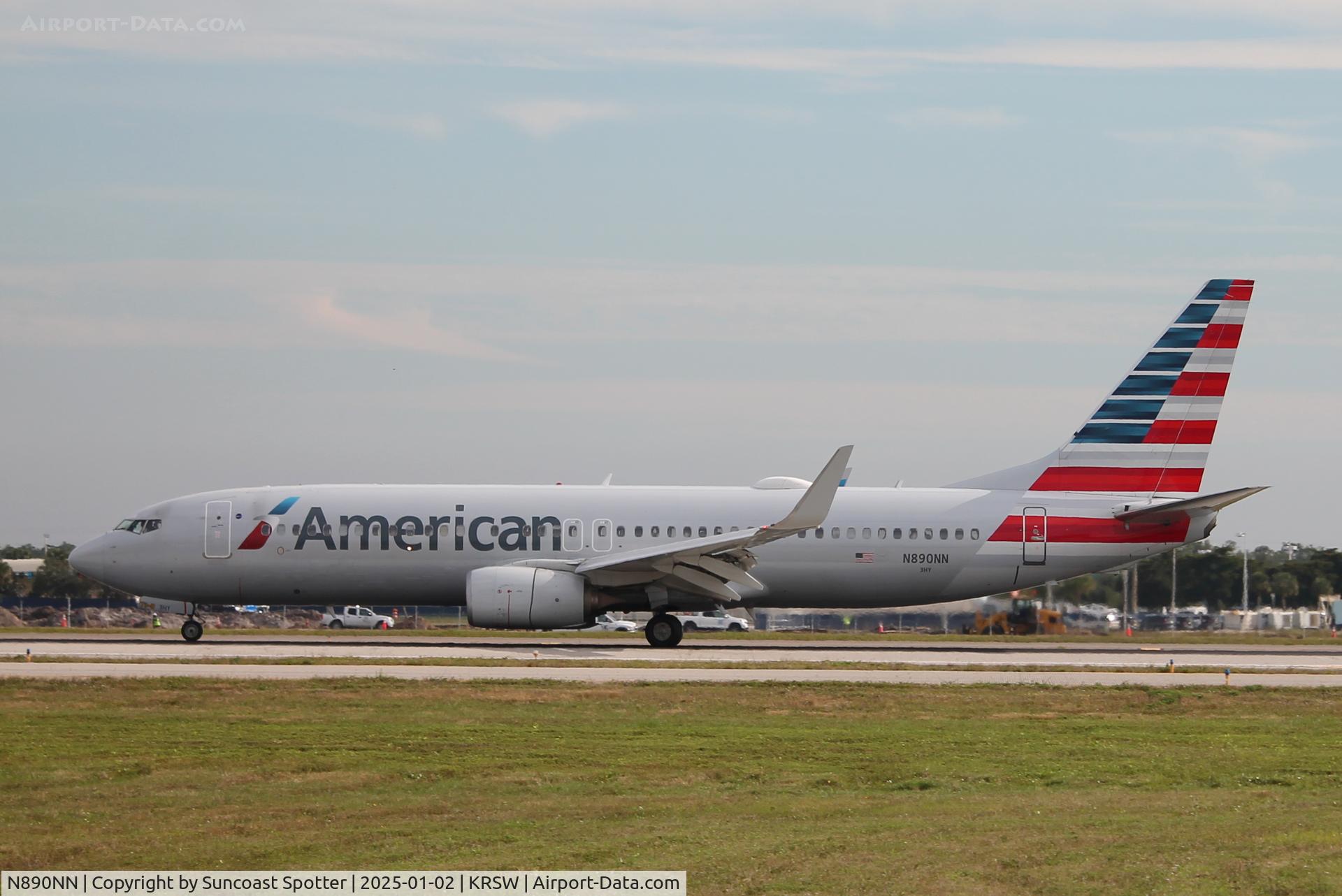 N890NN, 2012 Boeing 737-823 C/N 31143, American Flight 1463 arrives on Runway 6 at Southwest Florida International Airport following flight from LaGuardia Airport