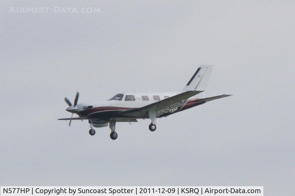 N577HP, 2008 Piper PA-46-500TP C/N 4697377, Piper PA-46 on approach to Runway 32 at Sarasota-Bradenton International Airport
