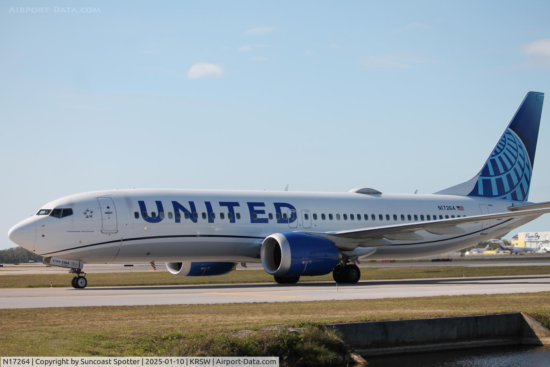 N17264, 2021 Boeing 737 MAX 8 C/N 8129, United Flight 1049 taxis to the gate at Southwest Florida International Airport following flight from Cleveland Hopkins International Airport