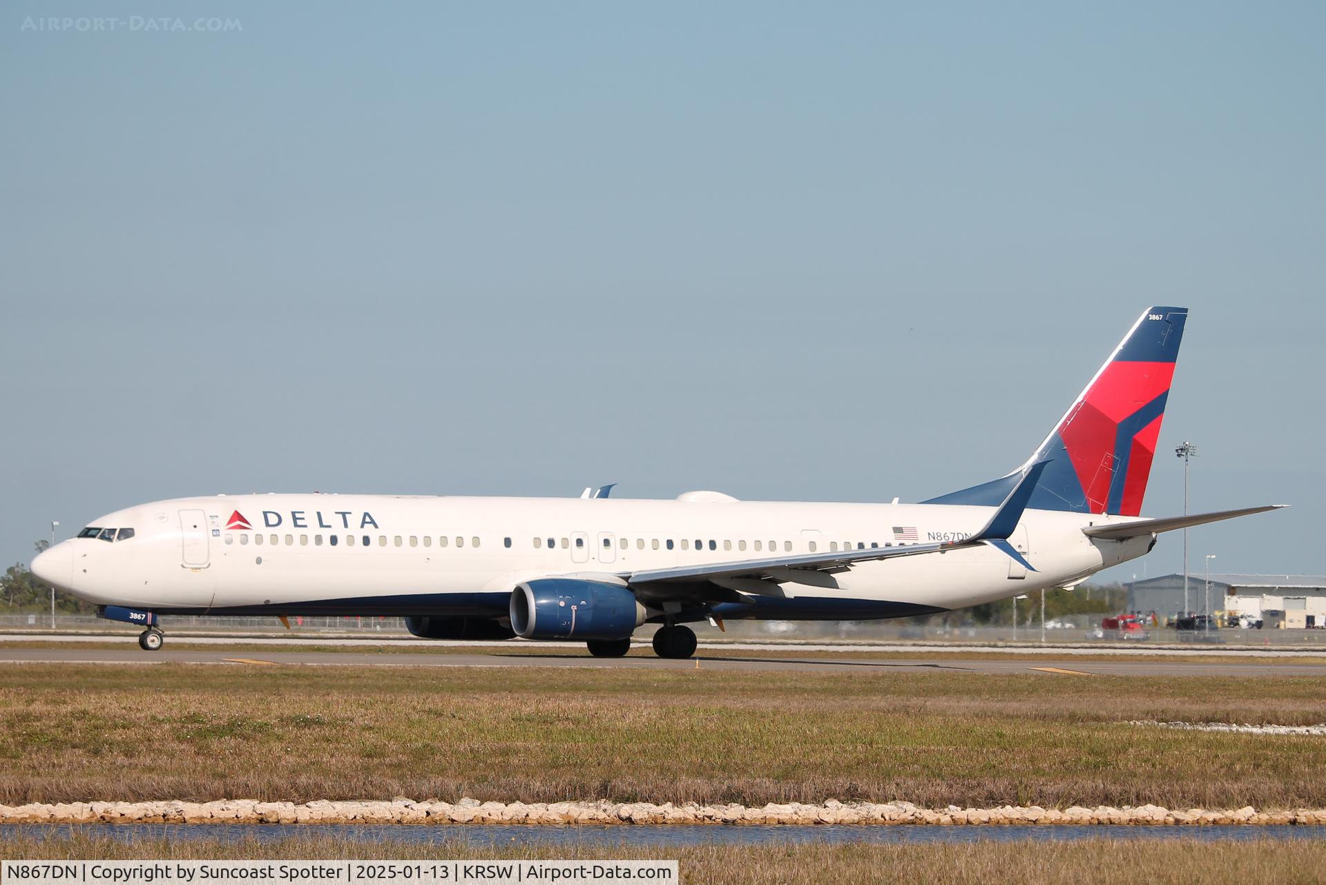 N867DN, 2016 Boeing 737-932/ER C/N 31979, Delta Flight 1600 taxis at Southwest Florida International Airport prior to flight to Cincinnati/Northern Kentucky International Airport