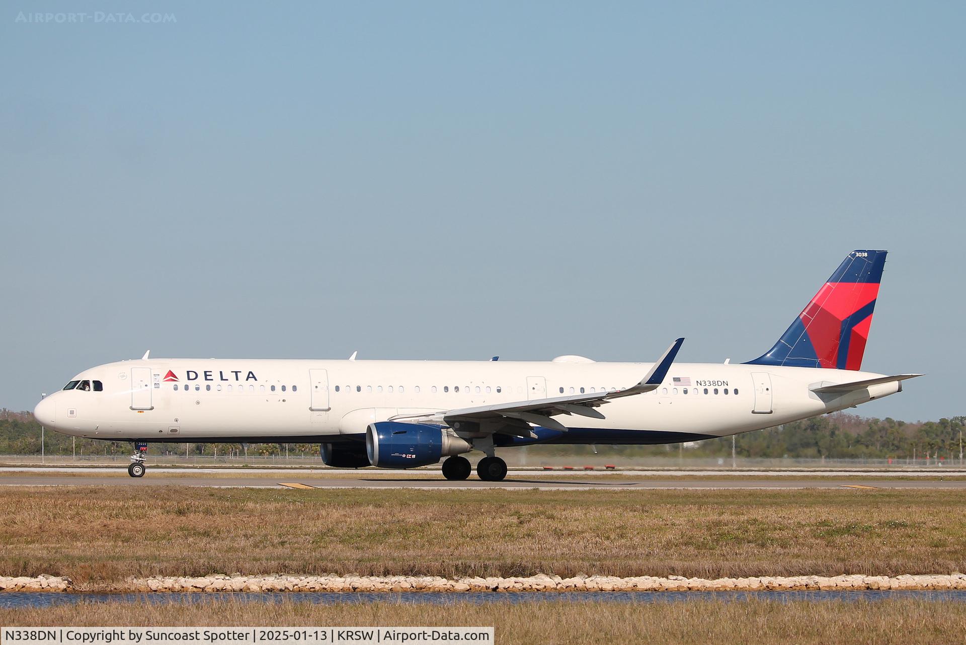 N338DN, 2018 Airbus A321-211 C/N 8078, Delta Flight 880 taxis at Southwest Florida International Airport prior to flight to Minneapolis/St Paul International Airport