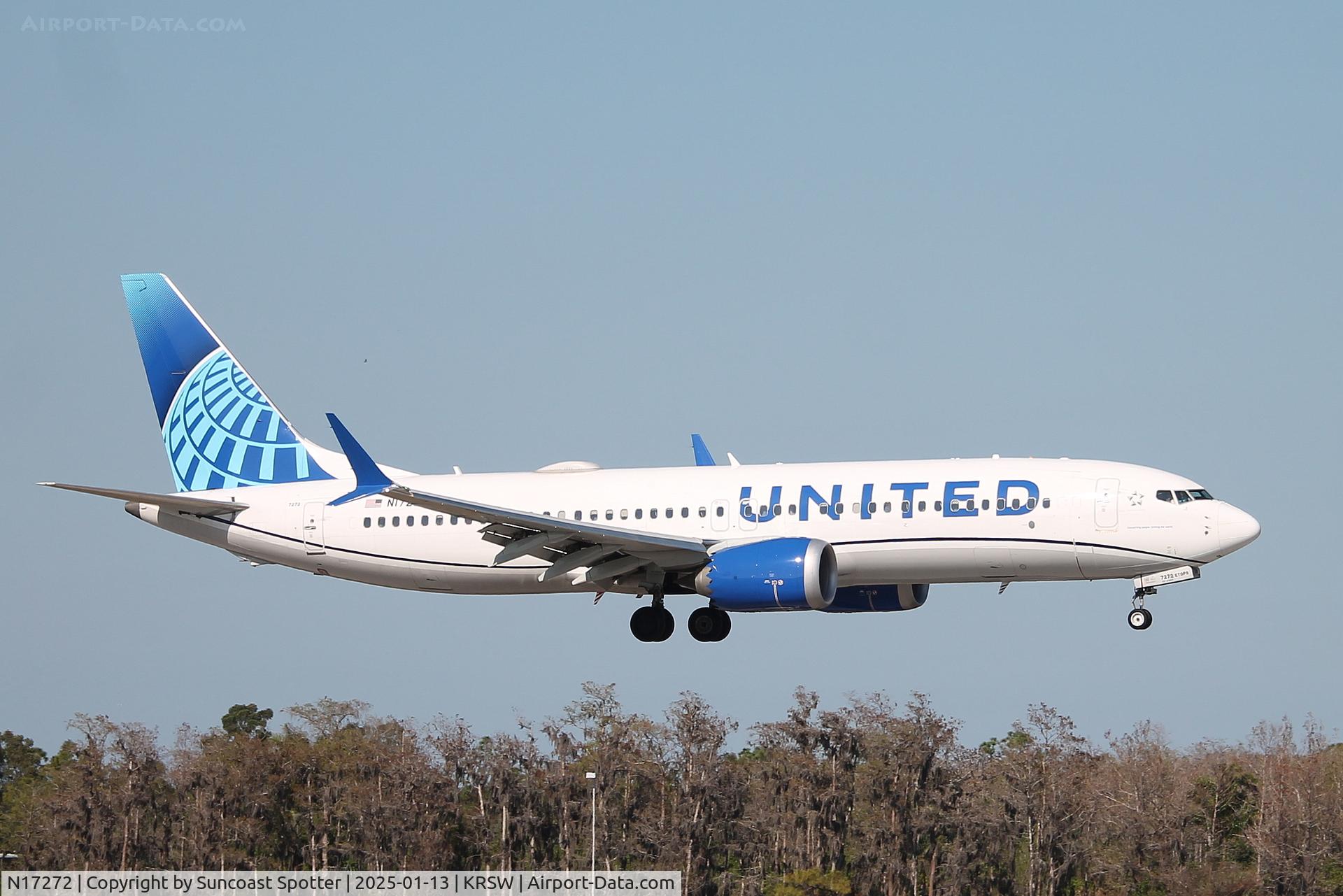 N17272, 2022 Boeing 737-8 MAX C/N 67527, United Flight 2337 arrives on Runway 6 at Southwest Florida International Airport following flight from Newark-Liberty International Airport