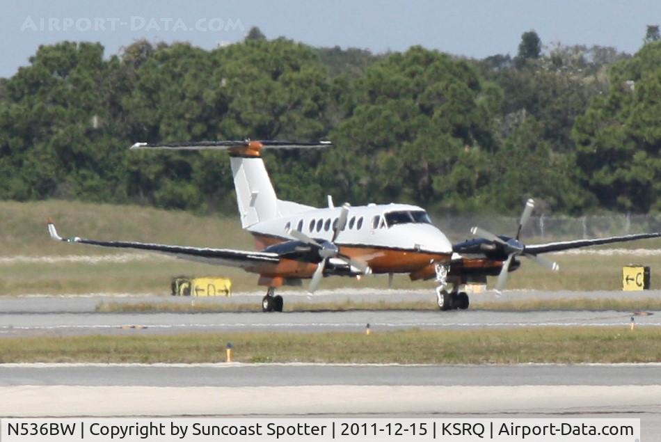 N536BW, Hawker Beechcraft 350 King Air (B300) C/N FL-611, N536BW arrives on Runway 14 at Sarasota-Bradenton International Airport