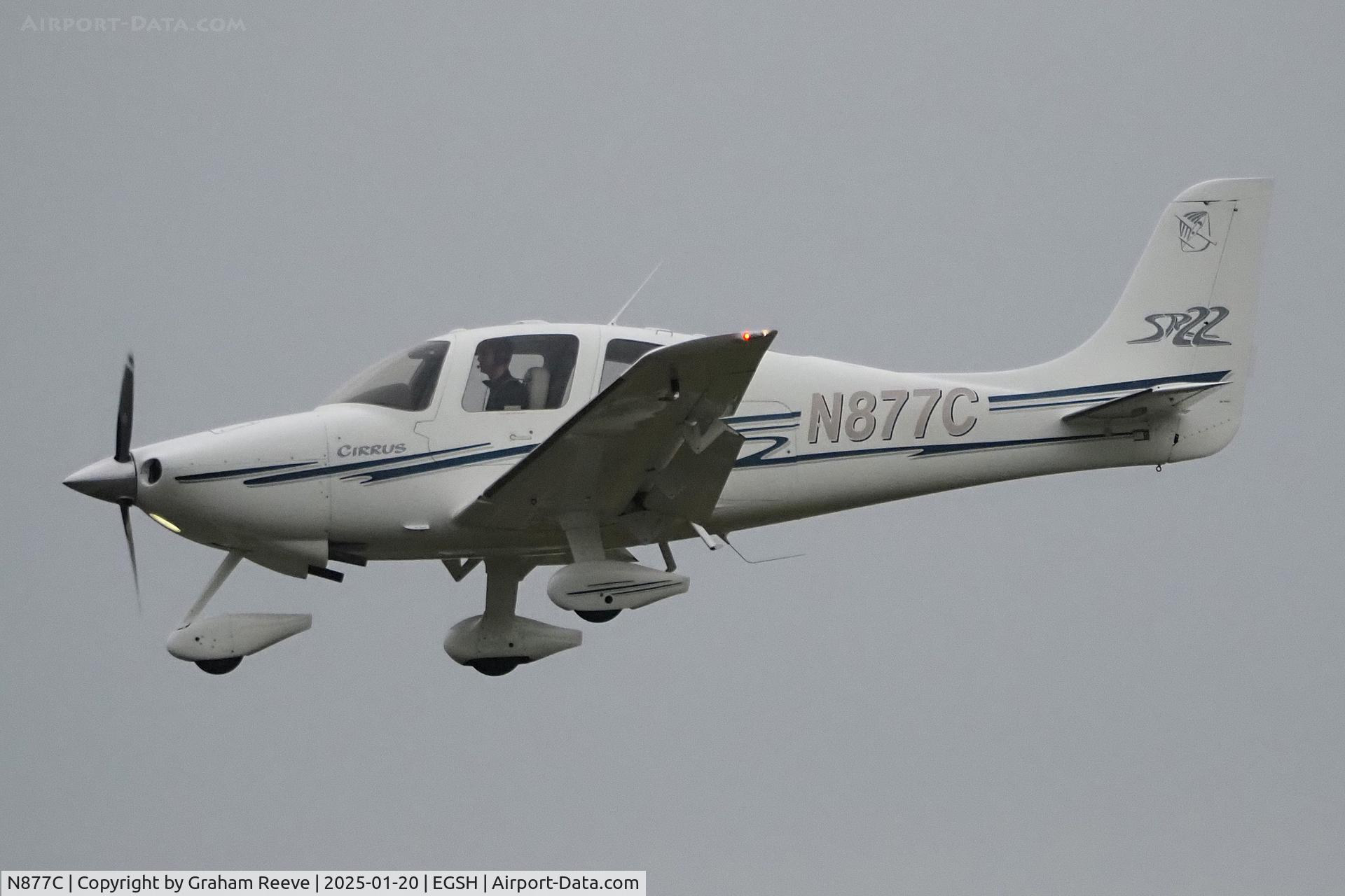 N877C, 2003 Cirrus SR22 C/N 0445, Landing at Norwich. Norwich.