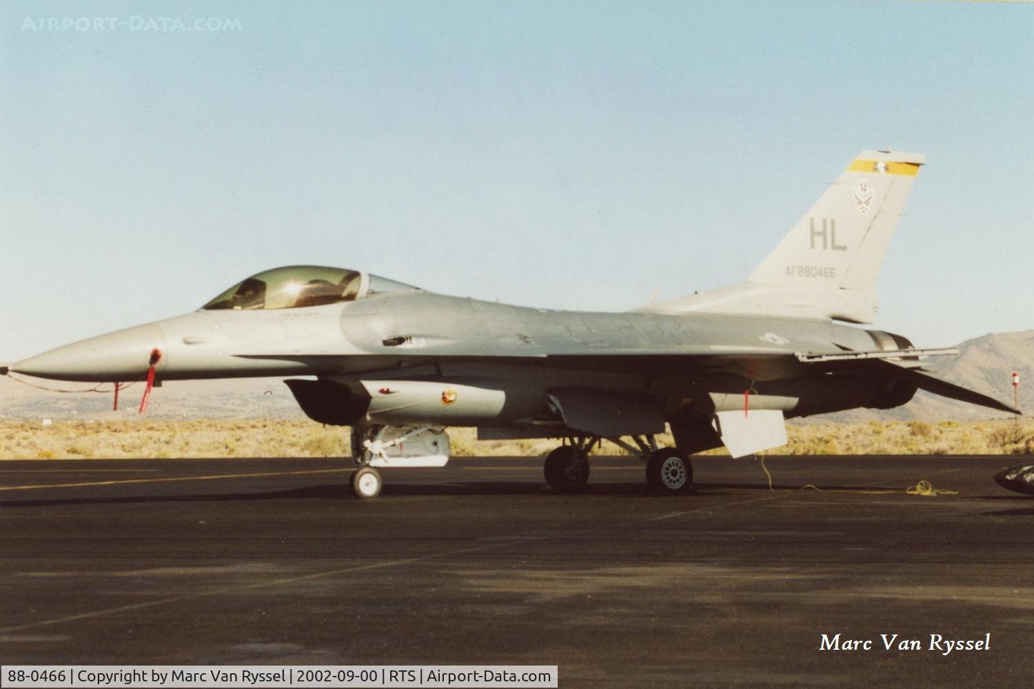 88-0466, 1988 General Dynamics F-16C Fighting Falcon C/N 1C-68, 88-0466 of 4 FS, 388 FW Hill AFB seen at Reno Air Races in September 2002.