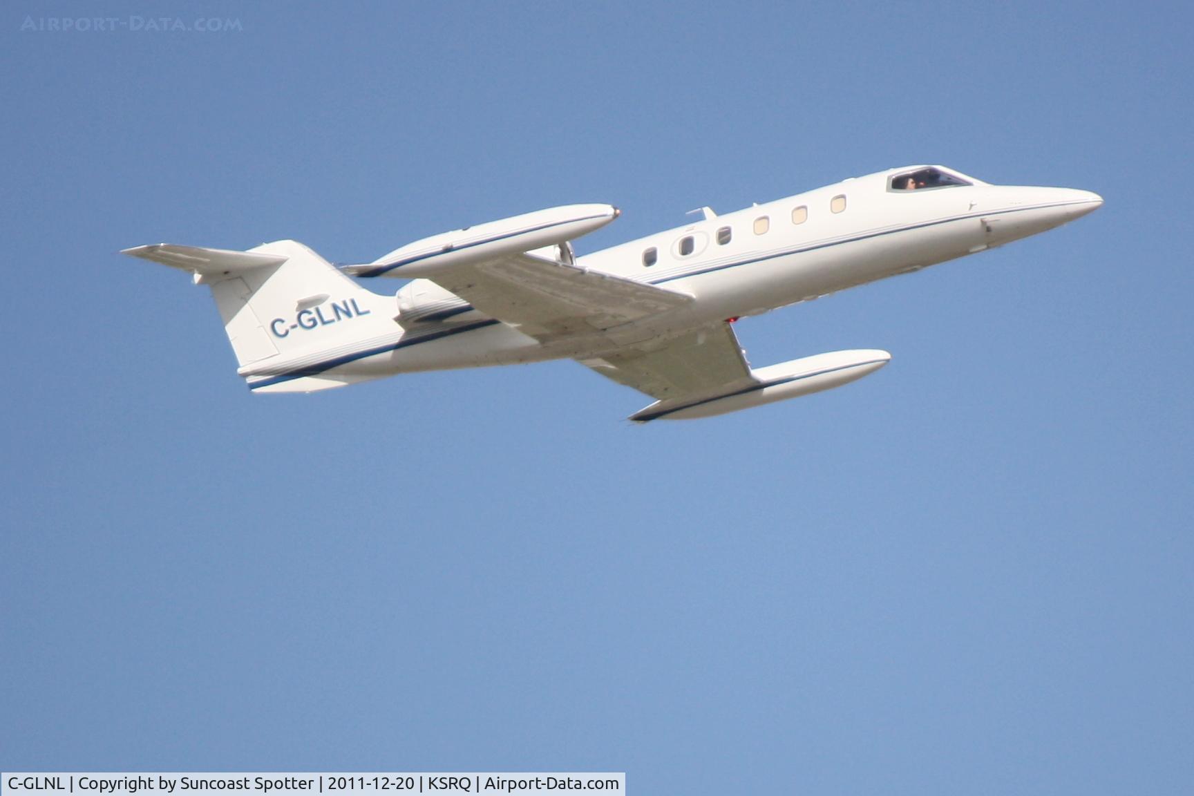 C-GLNL, 1981 Gates Learjet 35A C/N 394, Learjet 35A departs Runway 14 at Sarasota-Bradenton International Airport