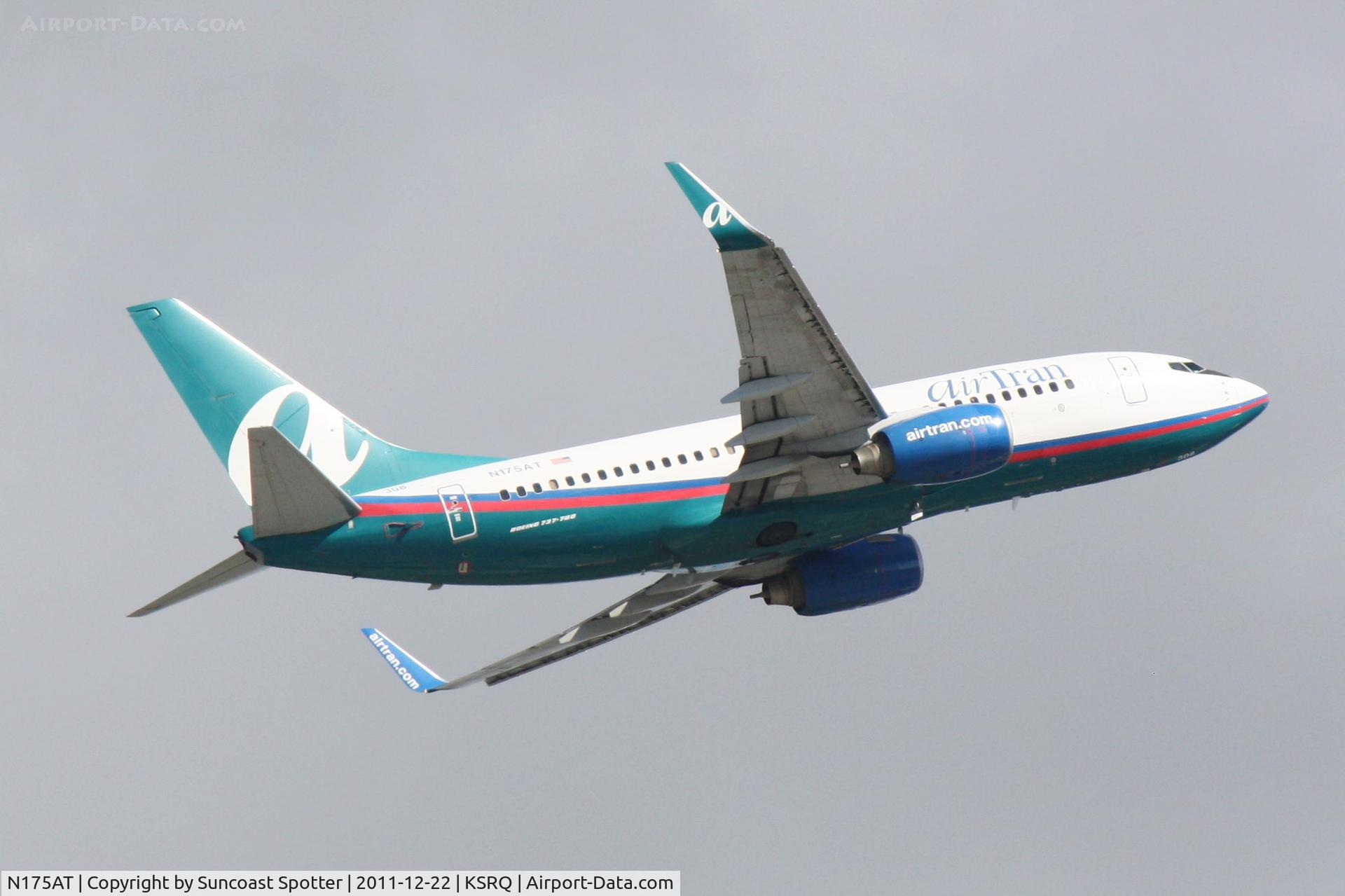 N175AT, 2004 Boeing 737-76N C/N 32652, AirTran Flight 691 departs Runway 14 at Sarasota-Bradenton International Airport enroute to Hartsfield/Jackson Atlanta International Airport