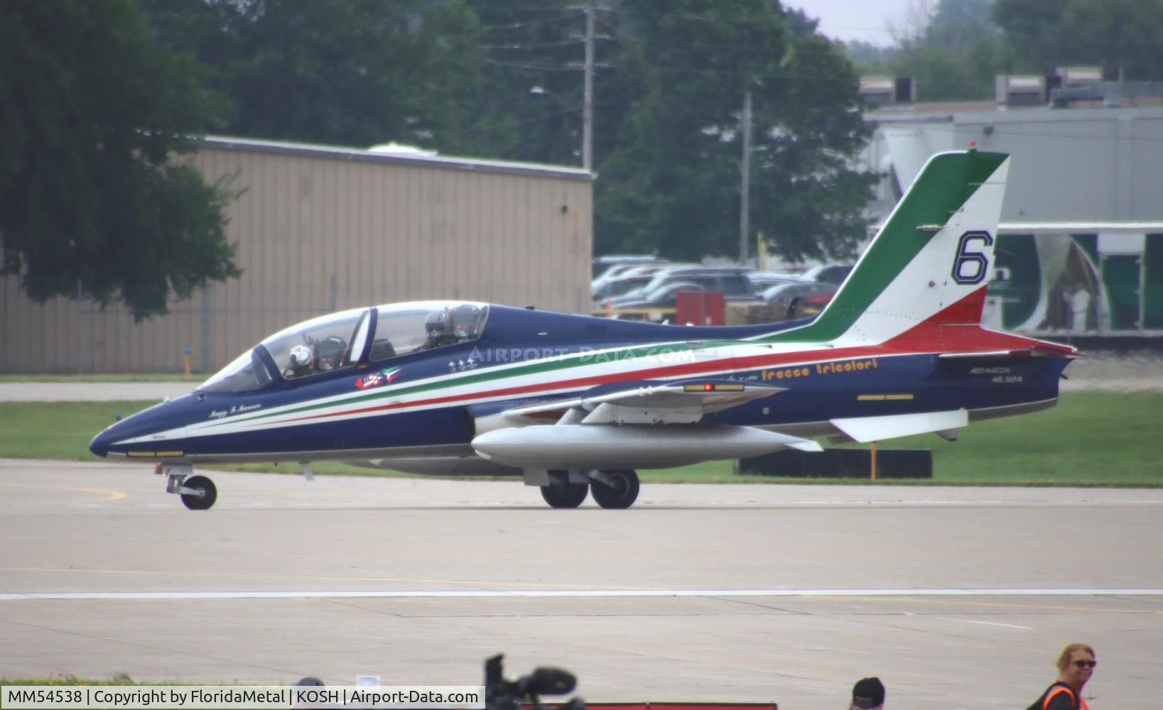 MM54538, Aermacchi MB-339PAN C/N 6759/154/AA070, MB-339 Tricolori zx 