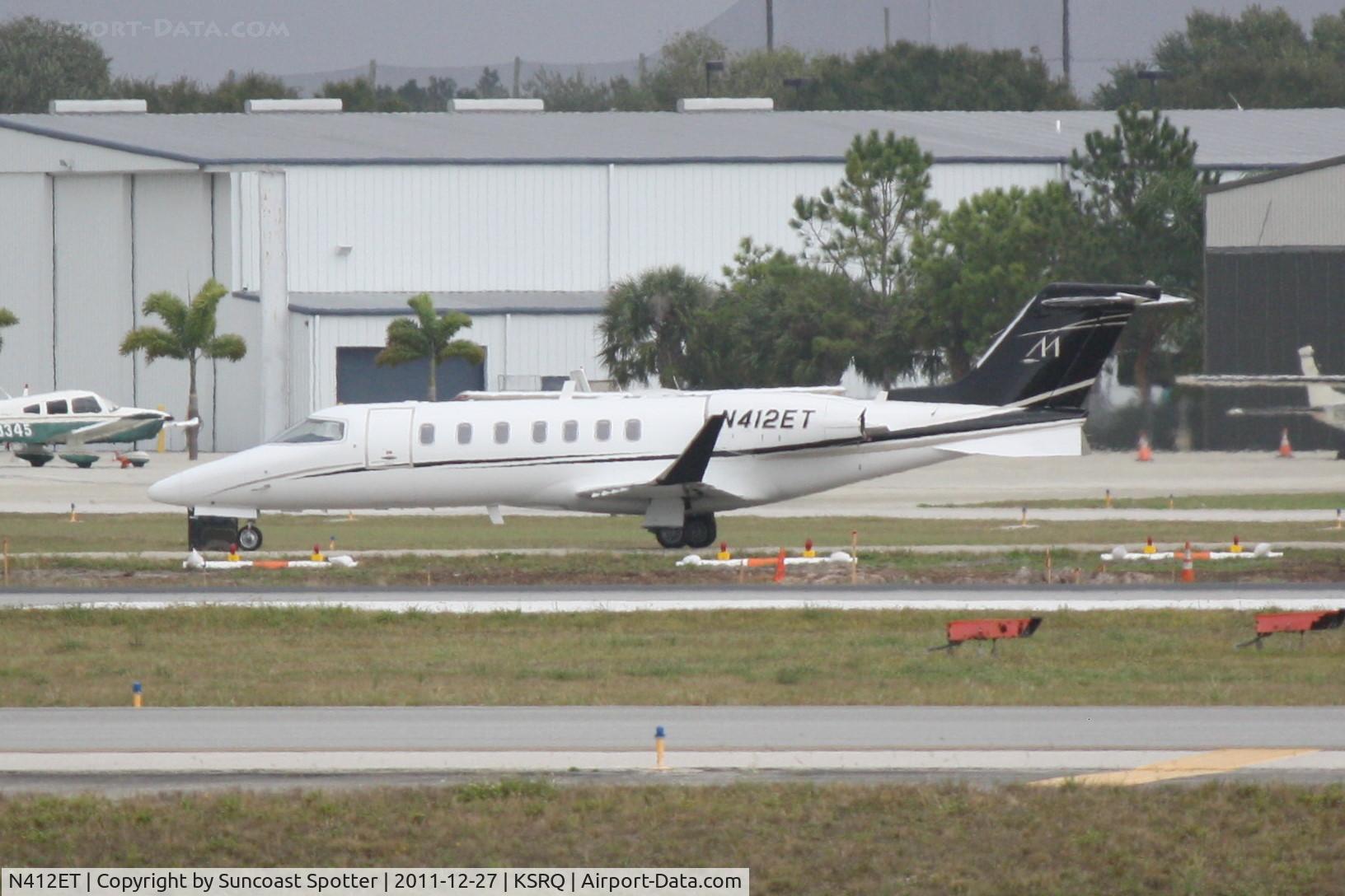 N412ET, Learjet Inc 45 C/N 2083, N412ET taxis at Sarasota-Bradenton International Airport