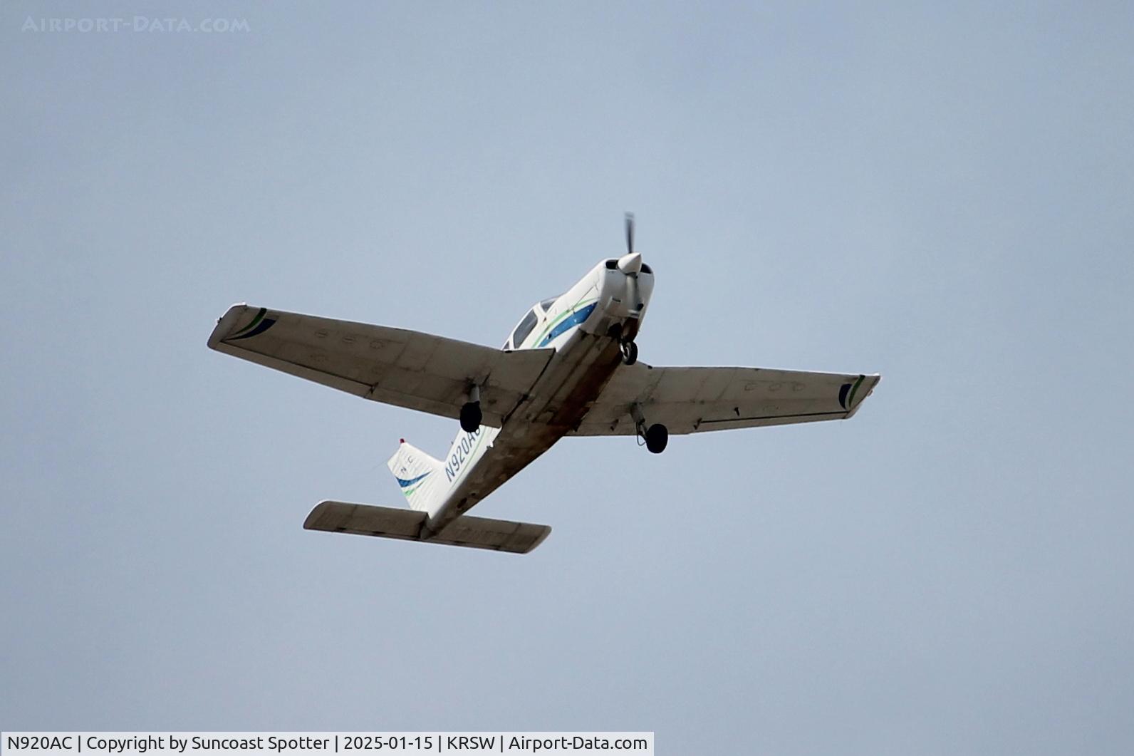 N920AC, 1989 Piper PA-28-161 C/N 2841216, Naples Air Center Cadet performs missed approach at Southwest-Florida International Airport