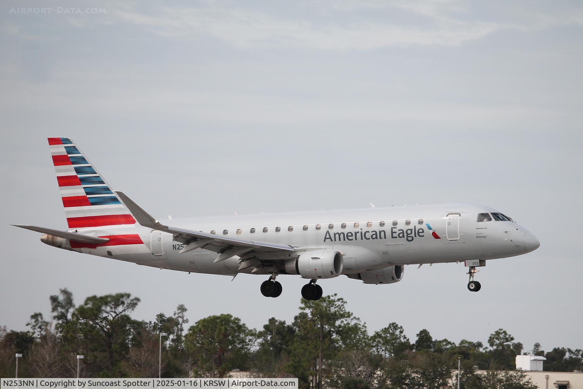 N253NN, 2017 Embraer 175LR (ERJ-170-200LR) C/N 17000649, American Flight 3690 operated by Envoy Air arrives on Runway 6 at Southwest Florida International Airport following flight from Reagan National Airport