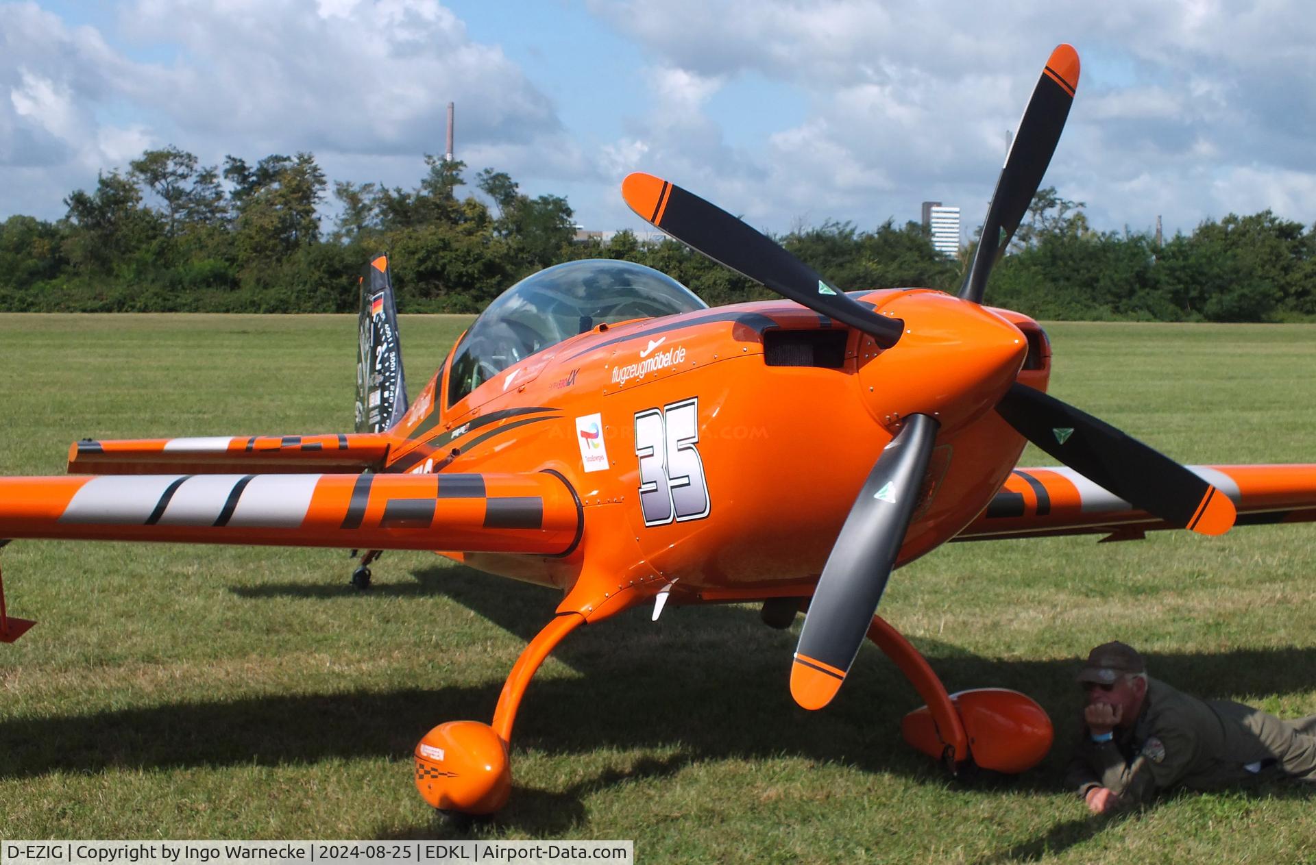 D-EZIG, Extra EA-300LC C/N LC030, Extra EA-300LC at the 2024 Flugplatzfest Leverkusen airfield display