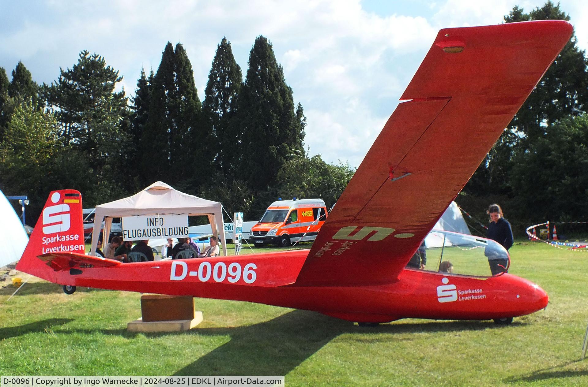 D-0096, Schleicher ASK-13 C/N Not found D-0096, Schleicher ASK-13 at the 2024 Flugplatzfest Leverkusen airfield display