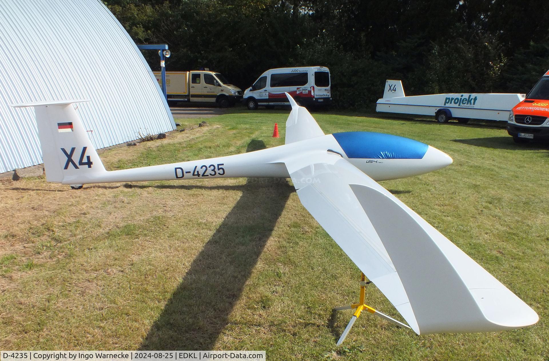 D-4235, 1981 Rolladen-Schneider LS-4 C/N 4019, Rolladen-Schneider LS-4 neo at the 2024 Flugplatzfest Leverkusen airfield display