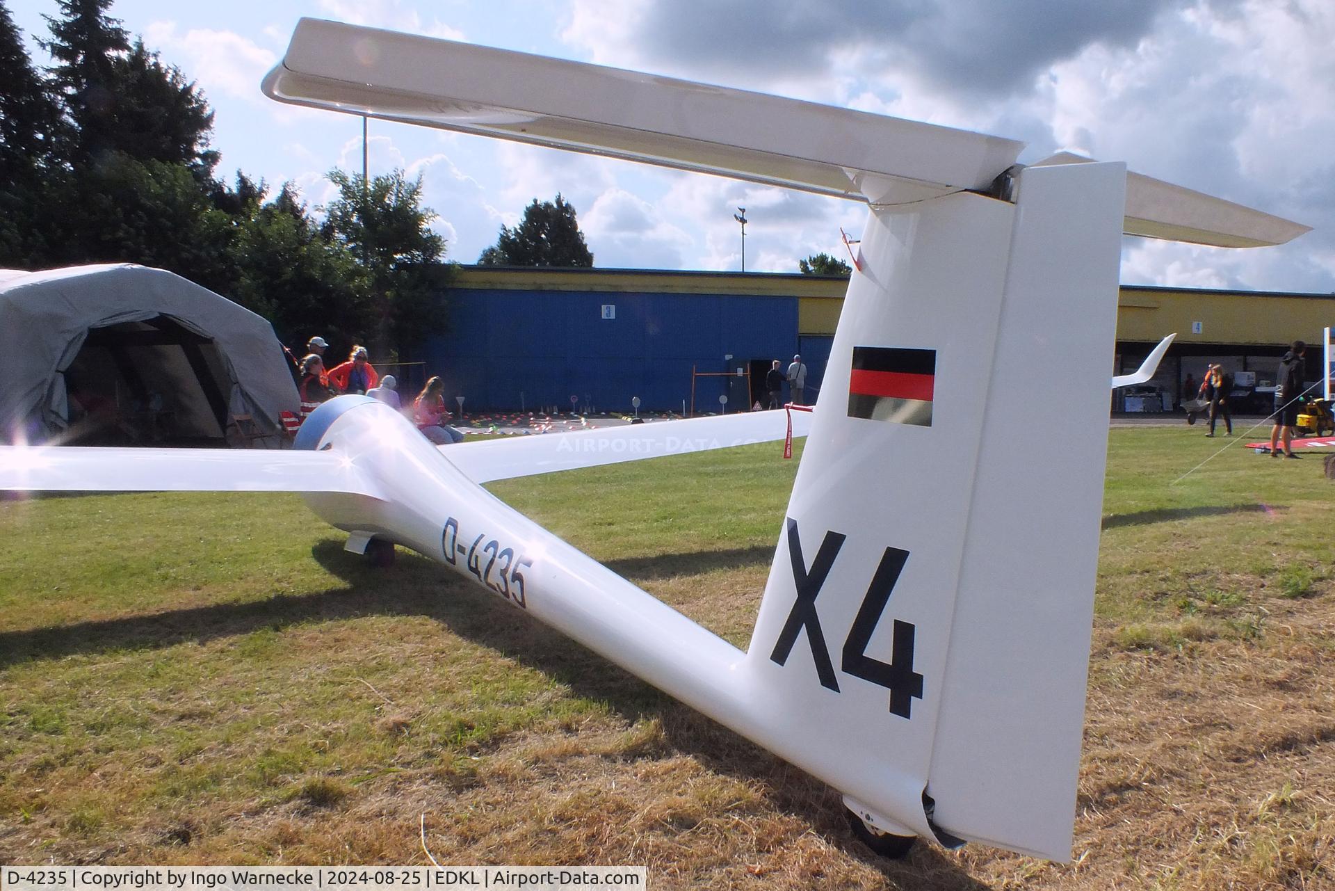 D-4235, 1981 Rolladen-Schneider LS-4 C/N 4019, Rolladen-Schneider LS-4 neo at the 2024 Flugplatzfest Leverkusen airfield display