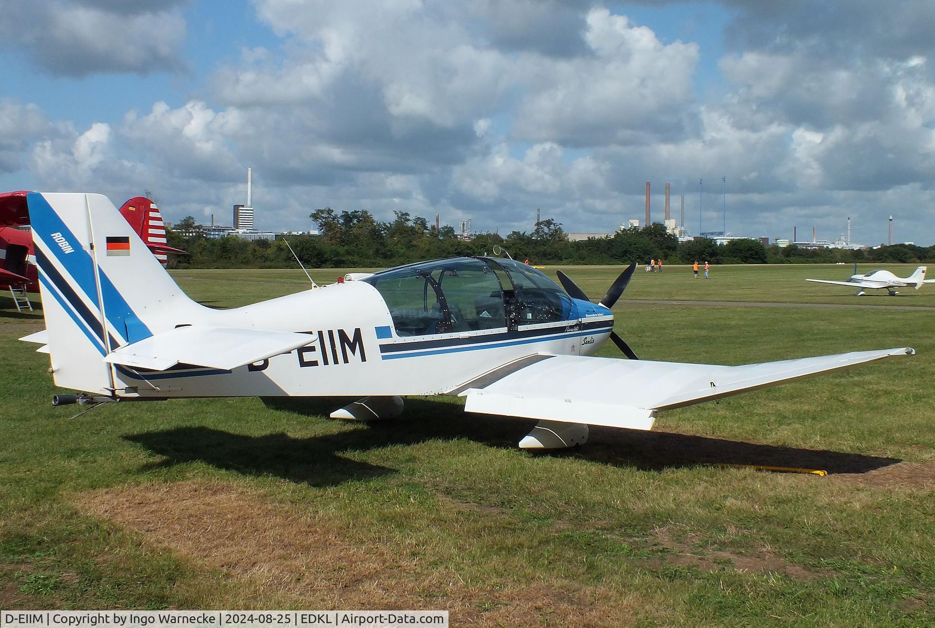 D-EIIM, 1974 Robin DR-400-180R Remorqueur Regent C/N 956, Robin DR.400-180R Remorqueur at the 2024 Flugplatzfest Leverkusen airfield display