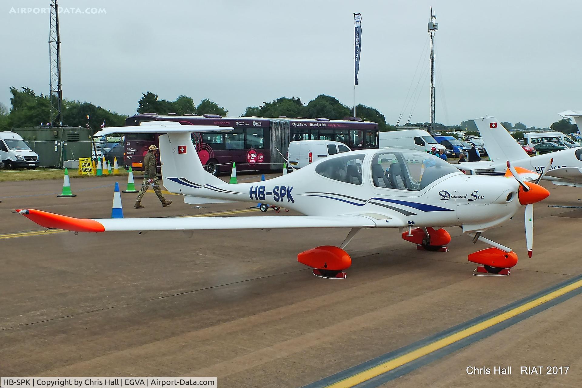 HB-SPK, 2001 Diamond DA-40 Diamond Star C/N 40.046, RIAT 2017