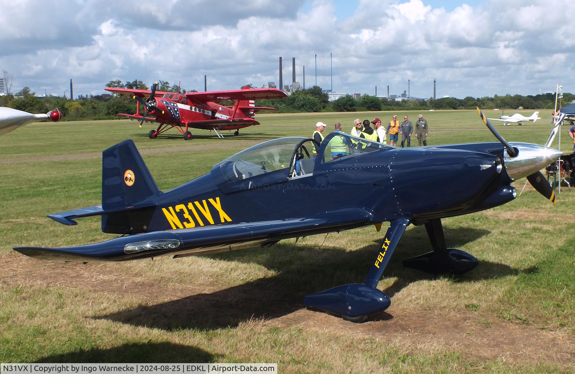 N31VX, 2018 Team F-4 Rocket C/N 00182, Team Rocket (Ward, L R) F4 Raider at the 2024 Flugplatzfest Leverkusen airfield display