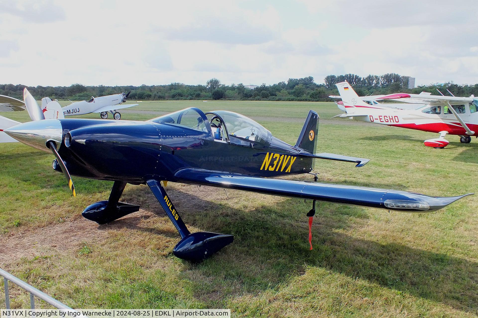 N31VX, 2018 Team F-4 Rocket C/N 00182, Team Rocket (Ward, L R) F4 Raider at the 2024 Flugplatzfest Leverkusen airfield display