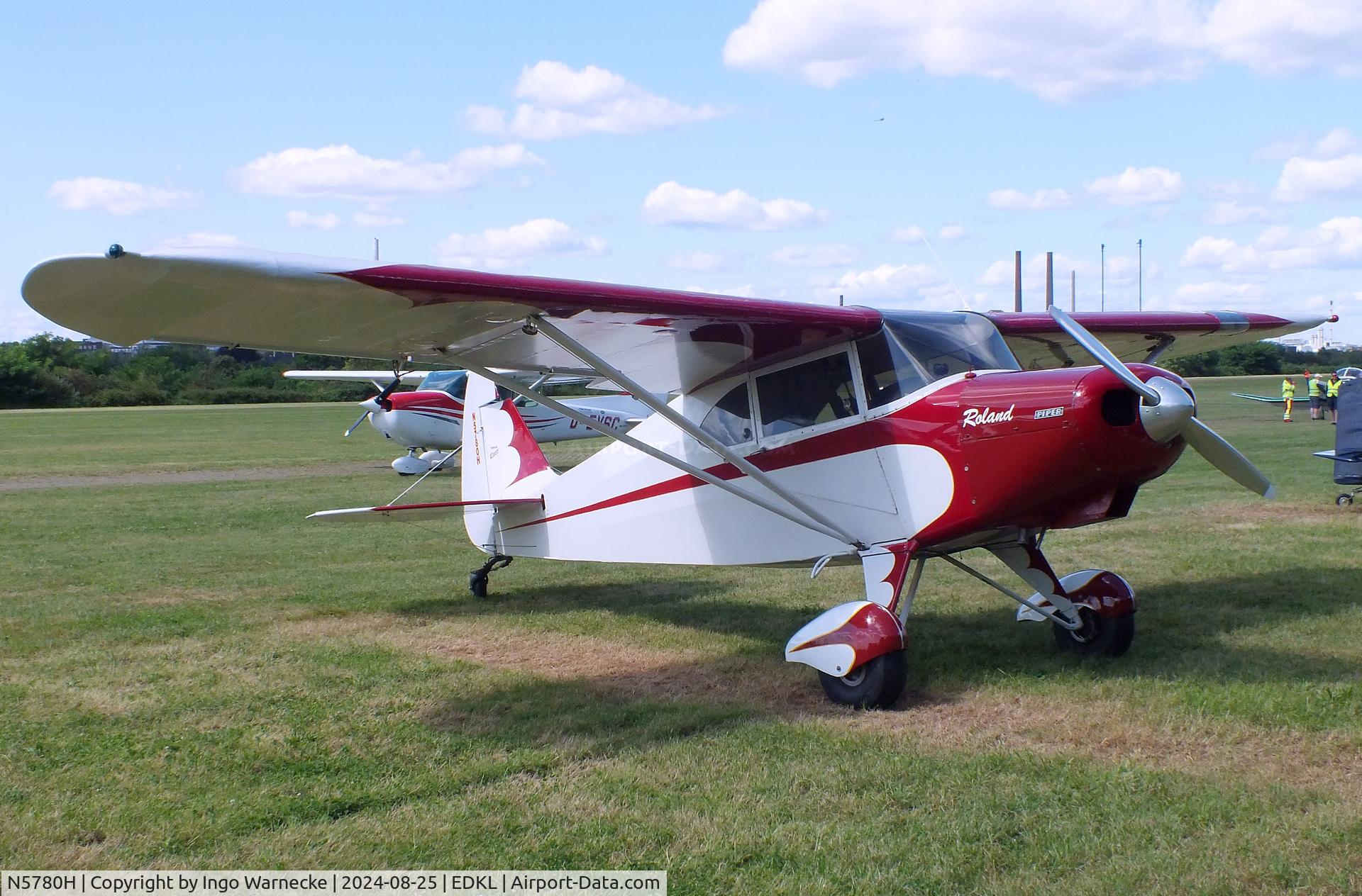 N5780H, 1949 Piper PA-16 Clipper C/N 16-393, Piper PA-16 Clipper at the 2024 Flugplatzfest Leverkusen airfield display