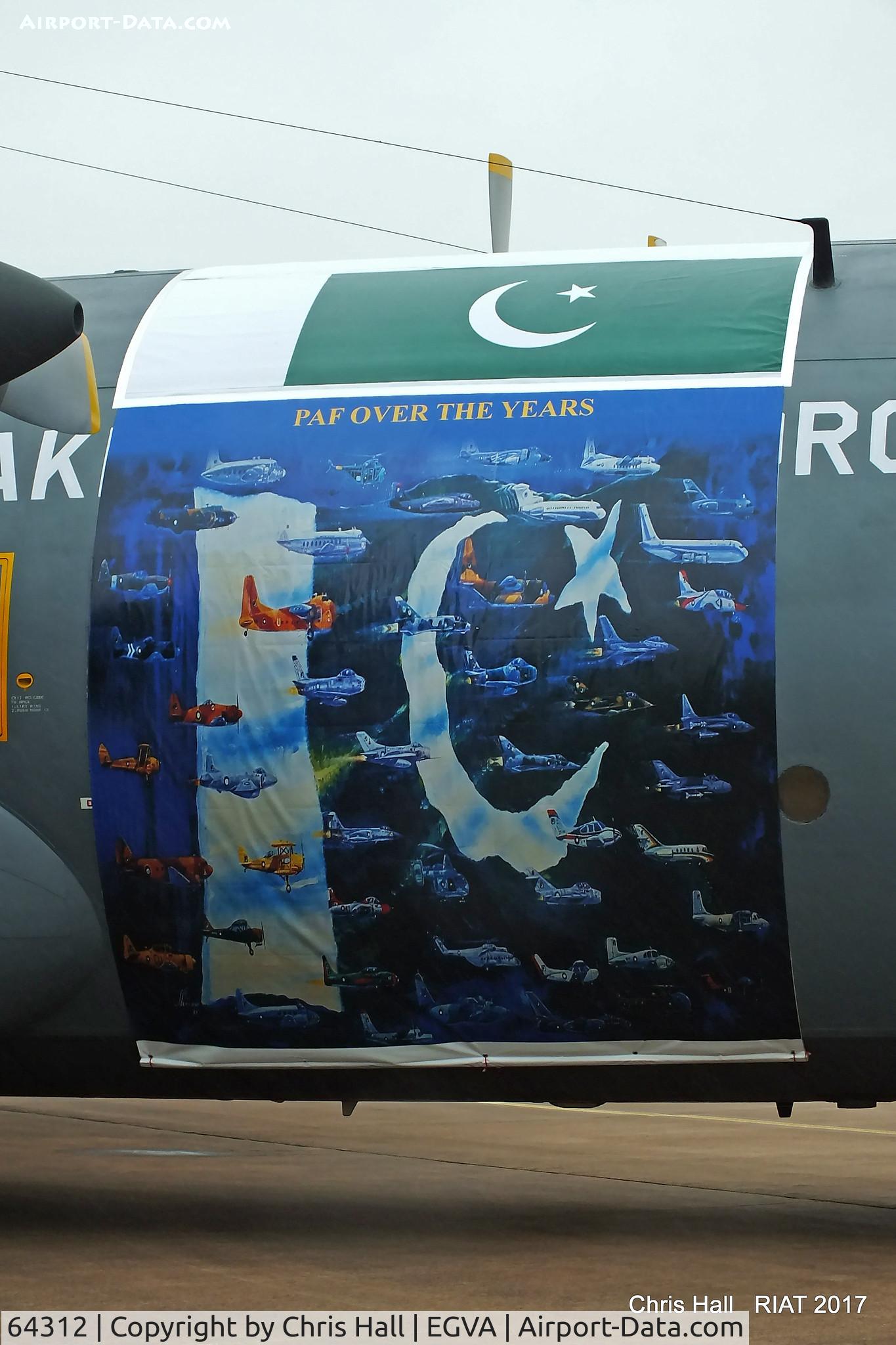 64312, Lockheed C-130E Hercules C/N 382-4153, RIAT 2017