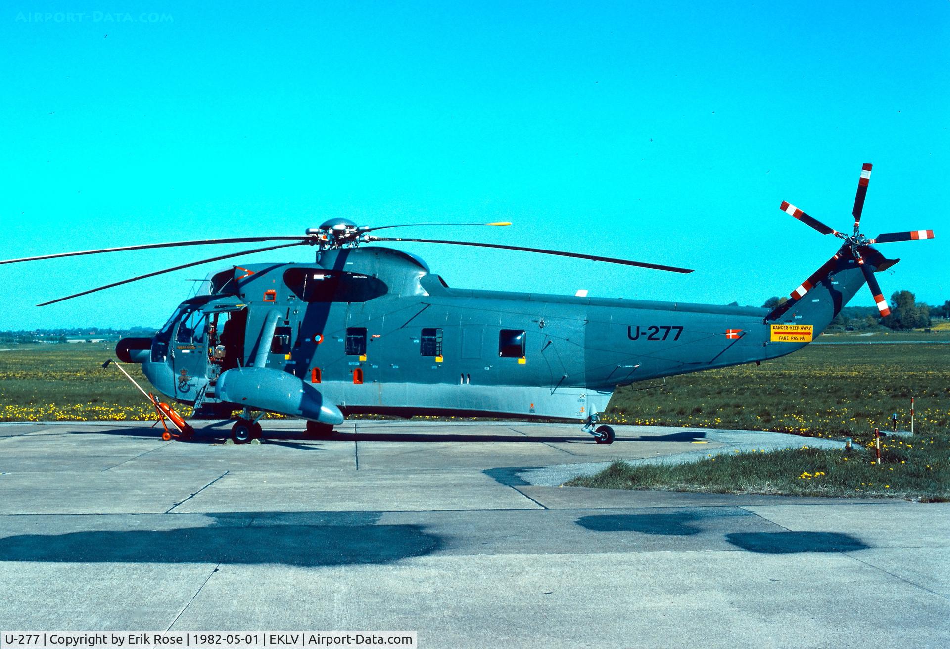 U-277, Sikorsky S-61A C/N 61277, Værløse Air Base 5.1982