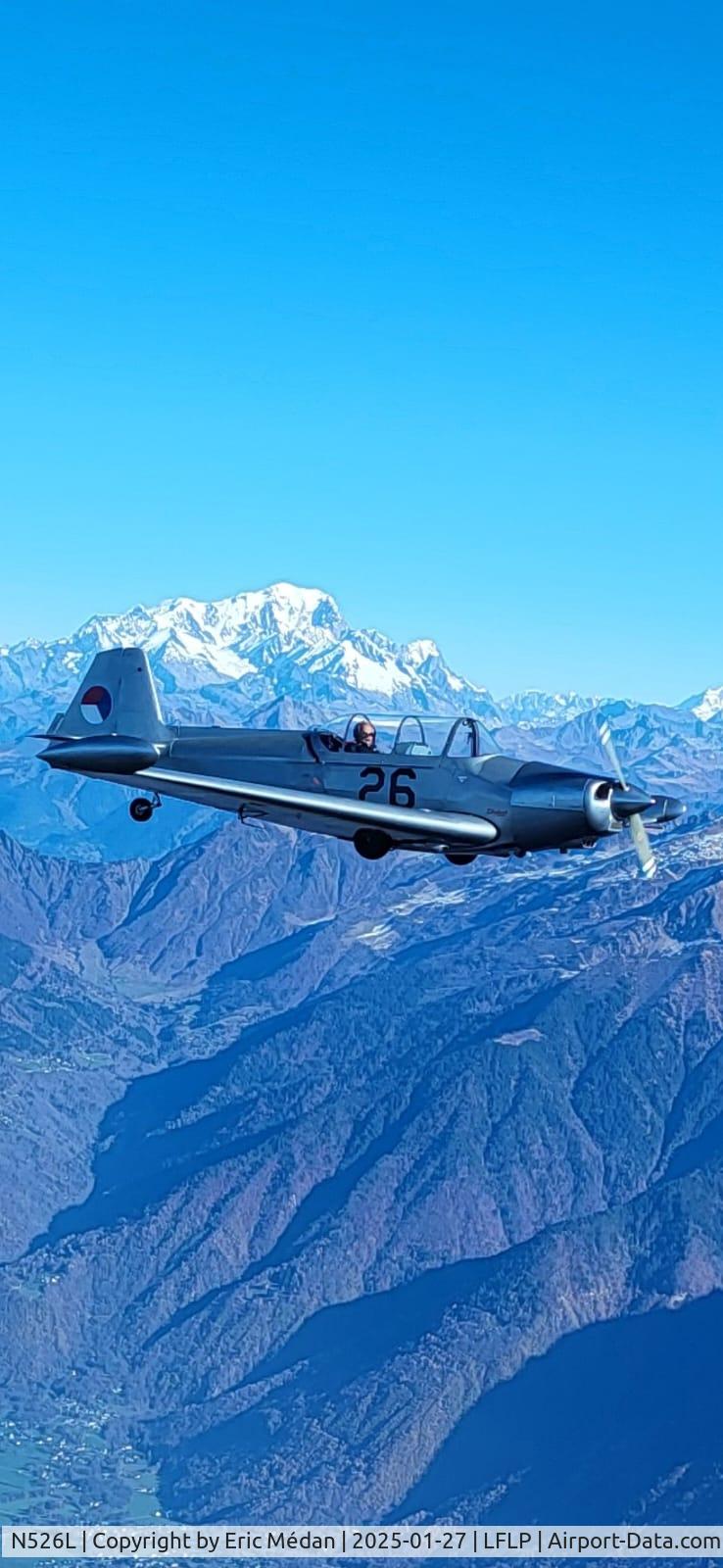N526L, 1971 Zlin Z-526L Trener Master C/N 1158, In flight in French Alps