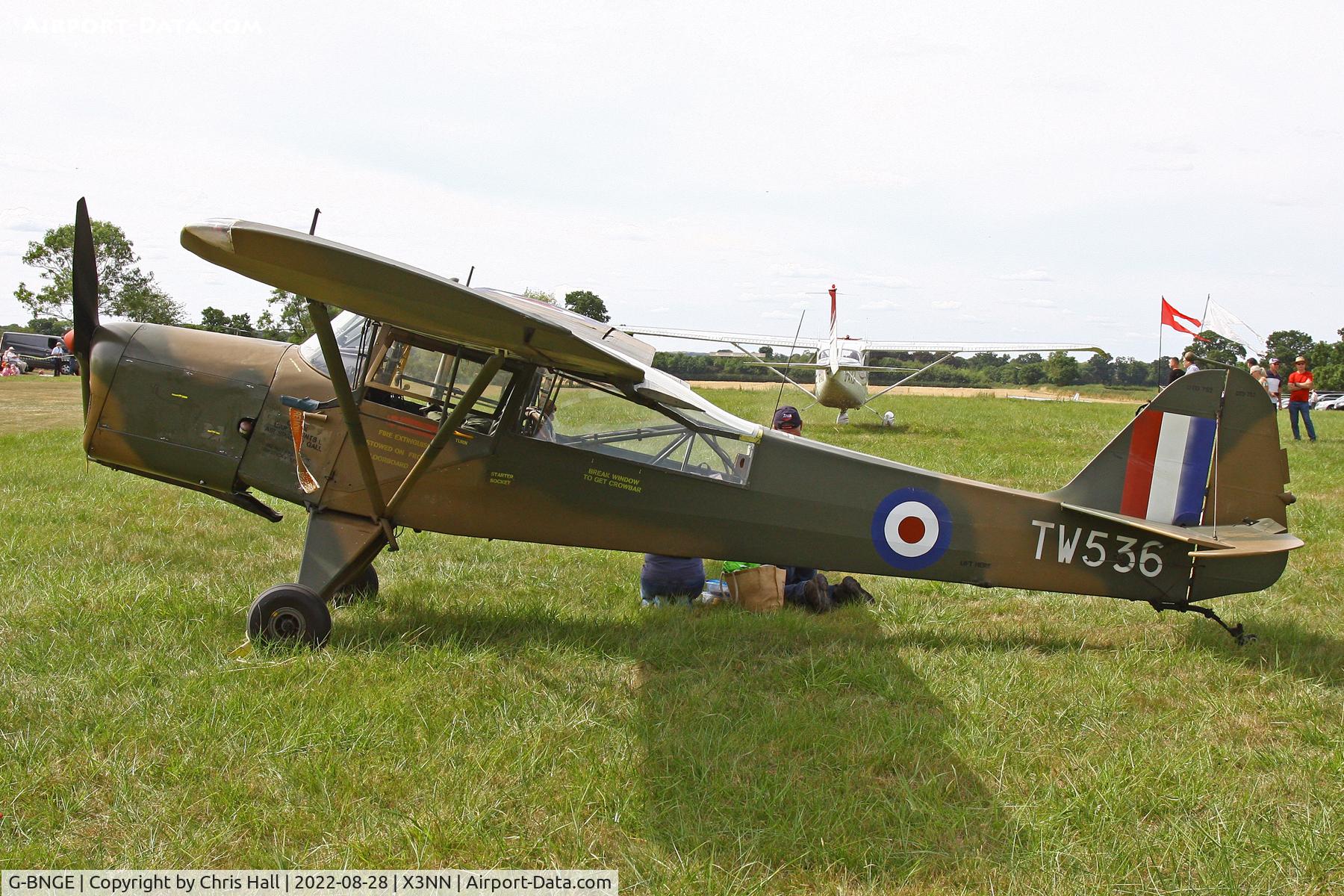 G-BNGE, 1946 Auster AOP.6 C/N 1925, Stoke Golding Stakeout 2022