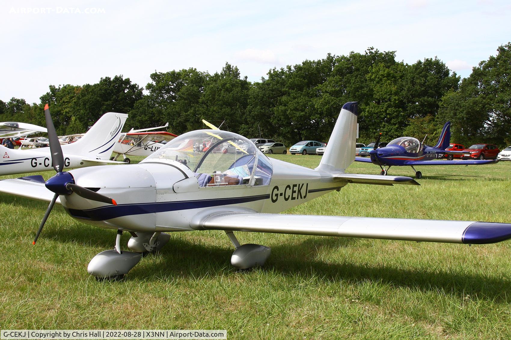 G-CEKJ, 2007 Aerotechnik EV-97 Eurostar C/N PFA 315A-14584, Stoke Golding Stakeout 2022