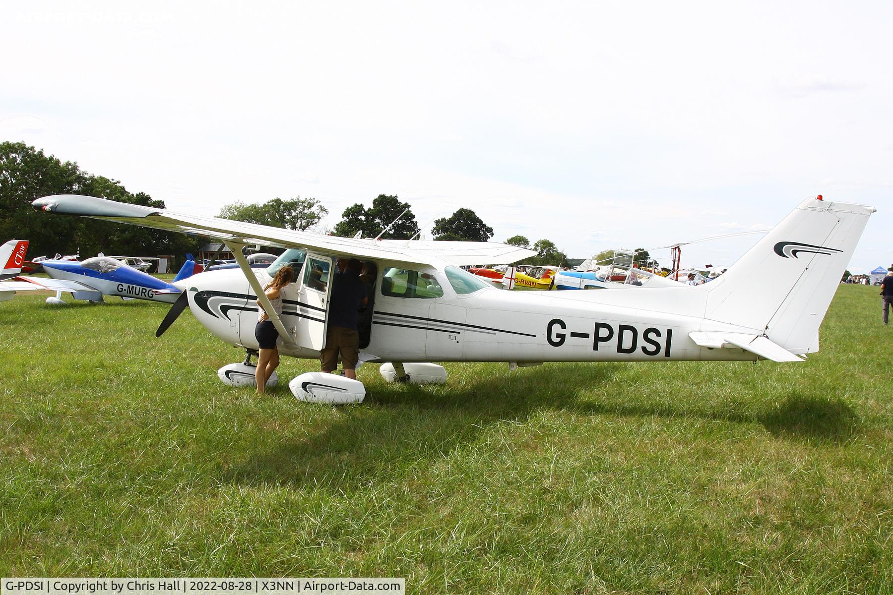 G-PDSI, 1978 Cessna 172N C/N 172-70420, Stoke Golding Stakeout 2022