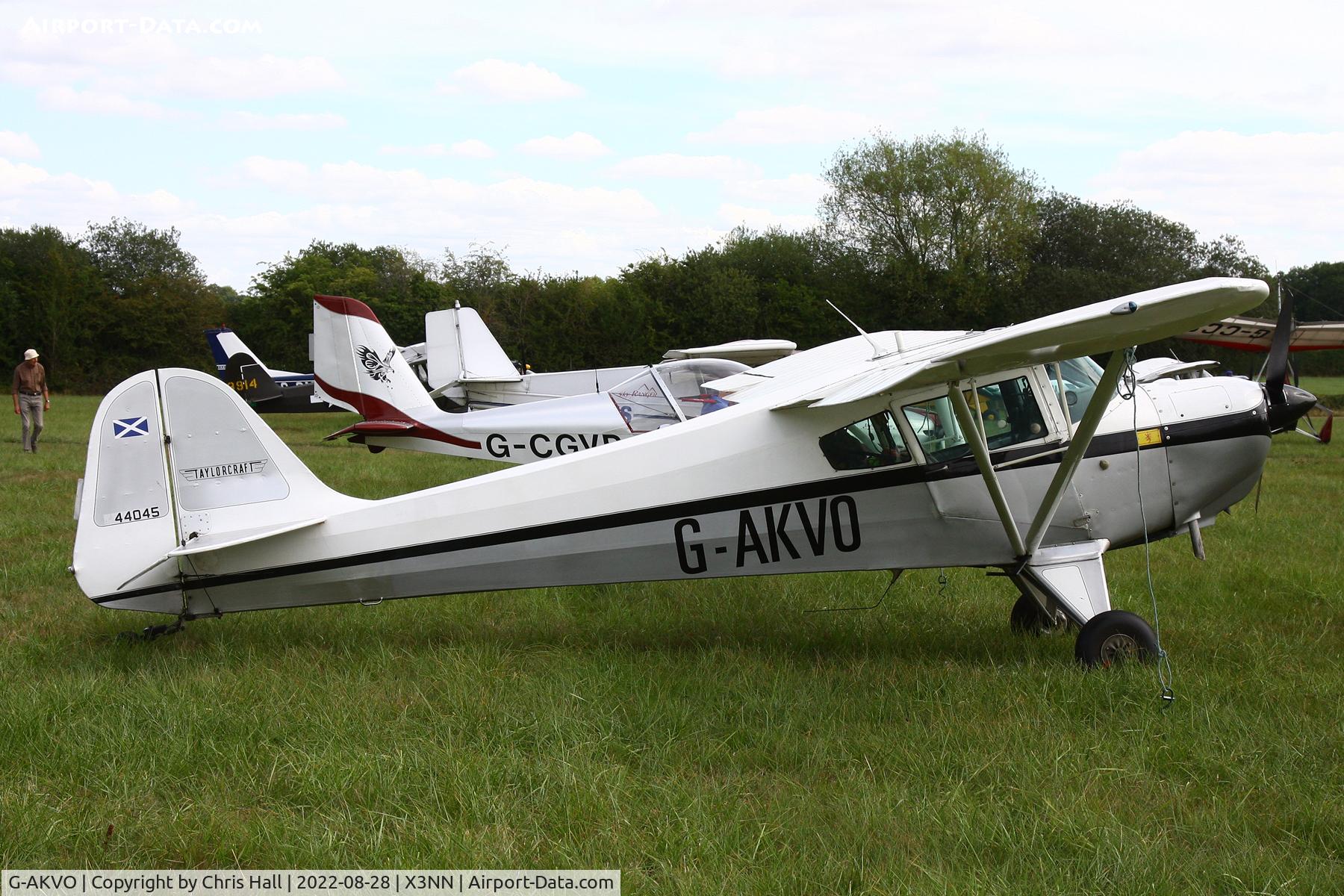 G-AKVO, 1946 Taylorcraft BC-12D Twosome C/N 9845, Stoke Golding Stakeout 2022