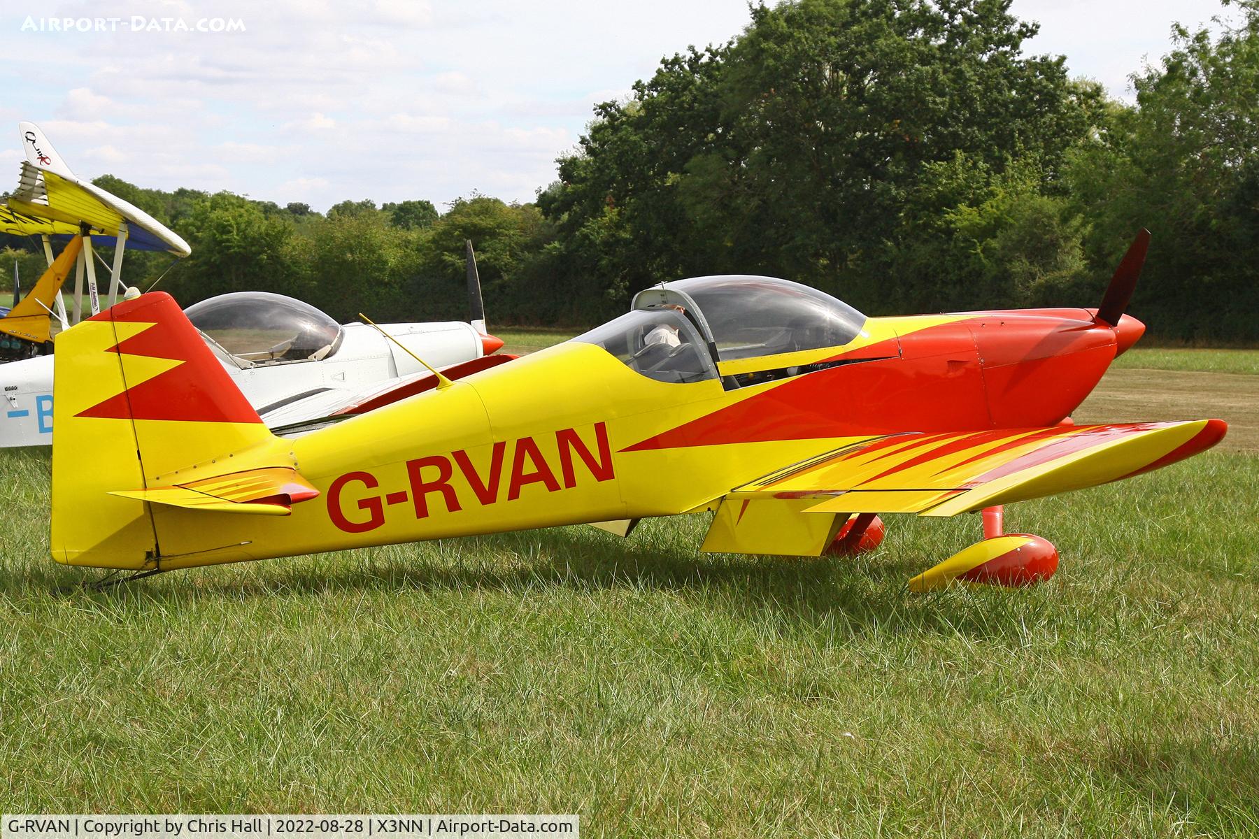 G-RVAN, 1998 Vans RV-6 C/N PFA 181-12657, Stoke Golding Stakeout 2022