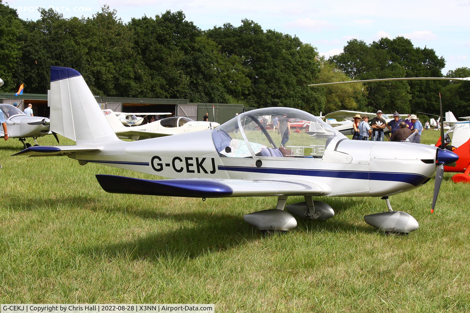 G-CEKJ, 2007 Aerotechnik EV-97 Eurostar C/N PFA 315A-14584, Stoke Golding Stakeout 2022