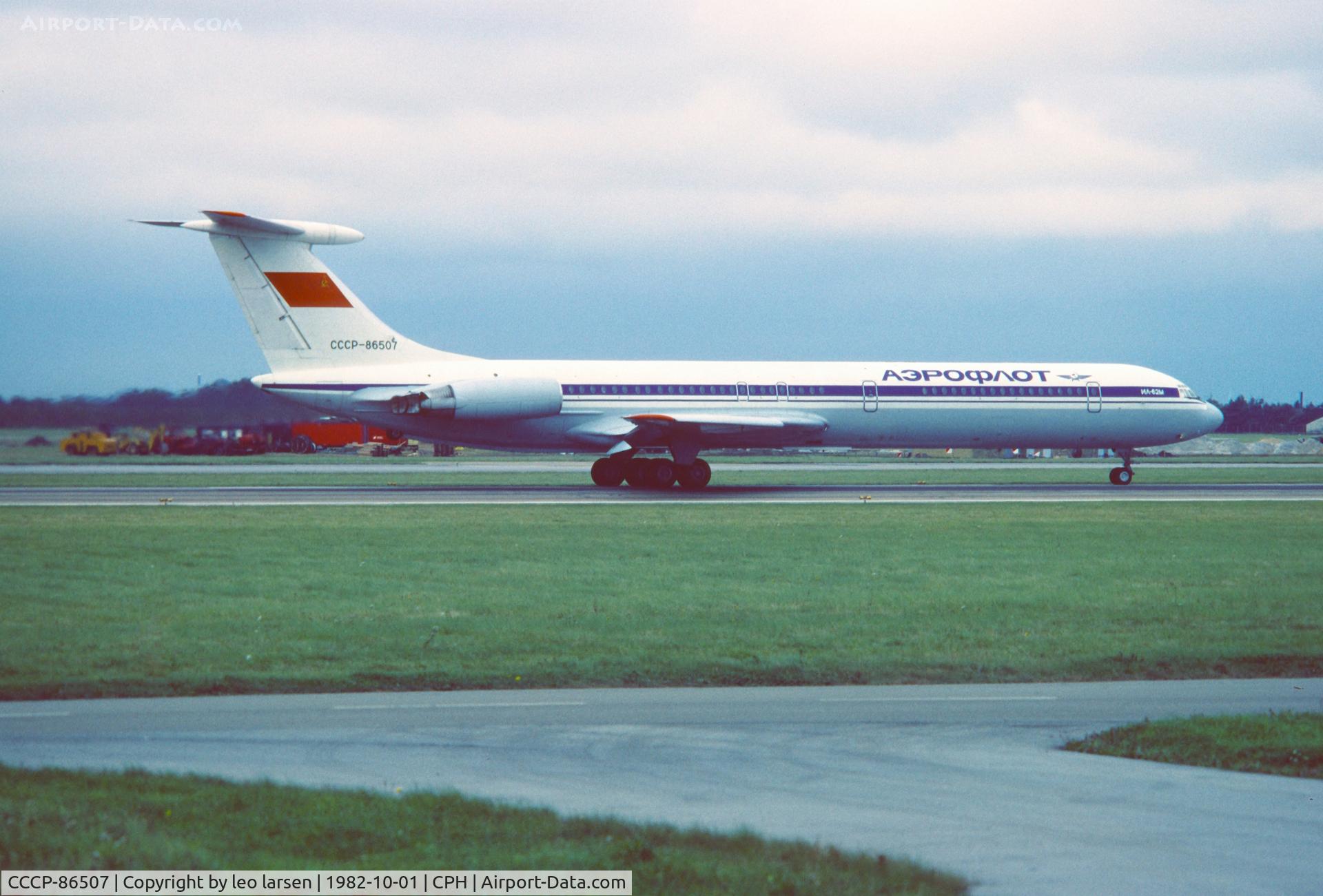 CCCP-86507, 1980 Ilyushin IL-62M C/N 2035546, openhagen 10.1982