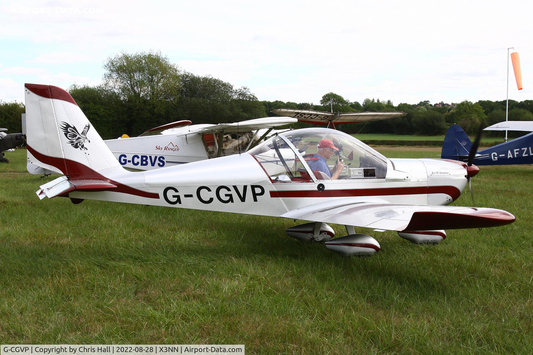 G-CGVP, 2011 Aerotechnik EV-97 Eurostar C/N LAA 315-15047, Stoke Golding Stakeout 2022