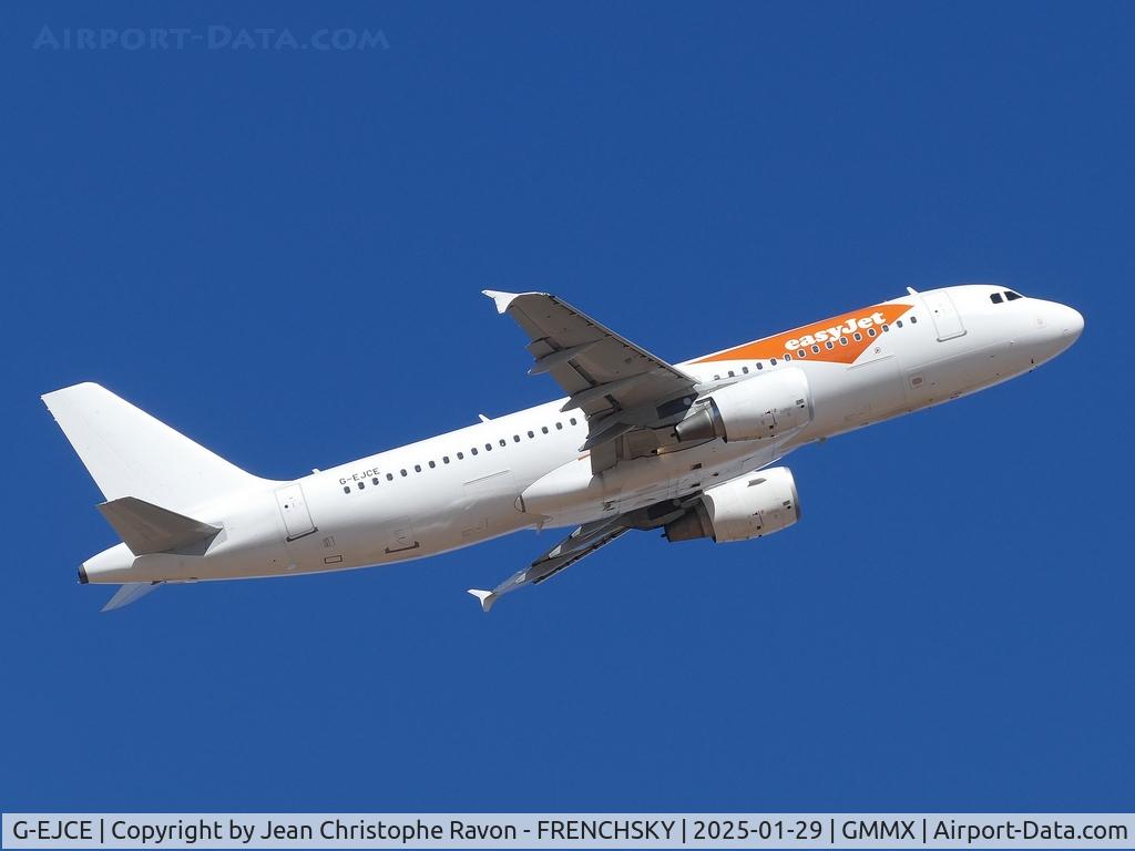 G-EJCE, 2014 Airbus A320-214 C/N 6107, Marrakesh (RAK)	London (LGW)	U26318