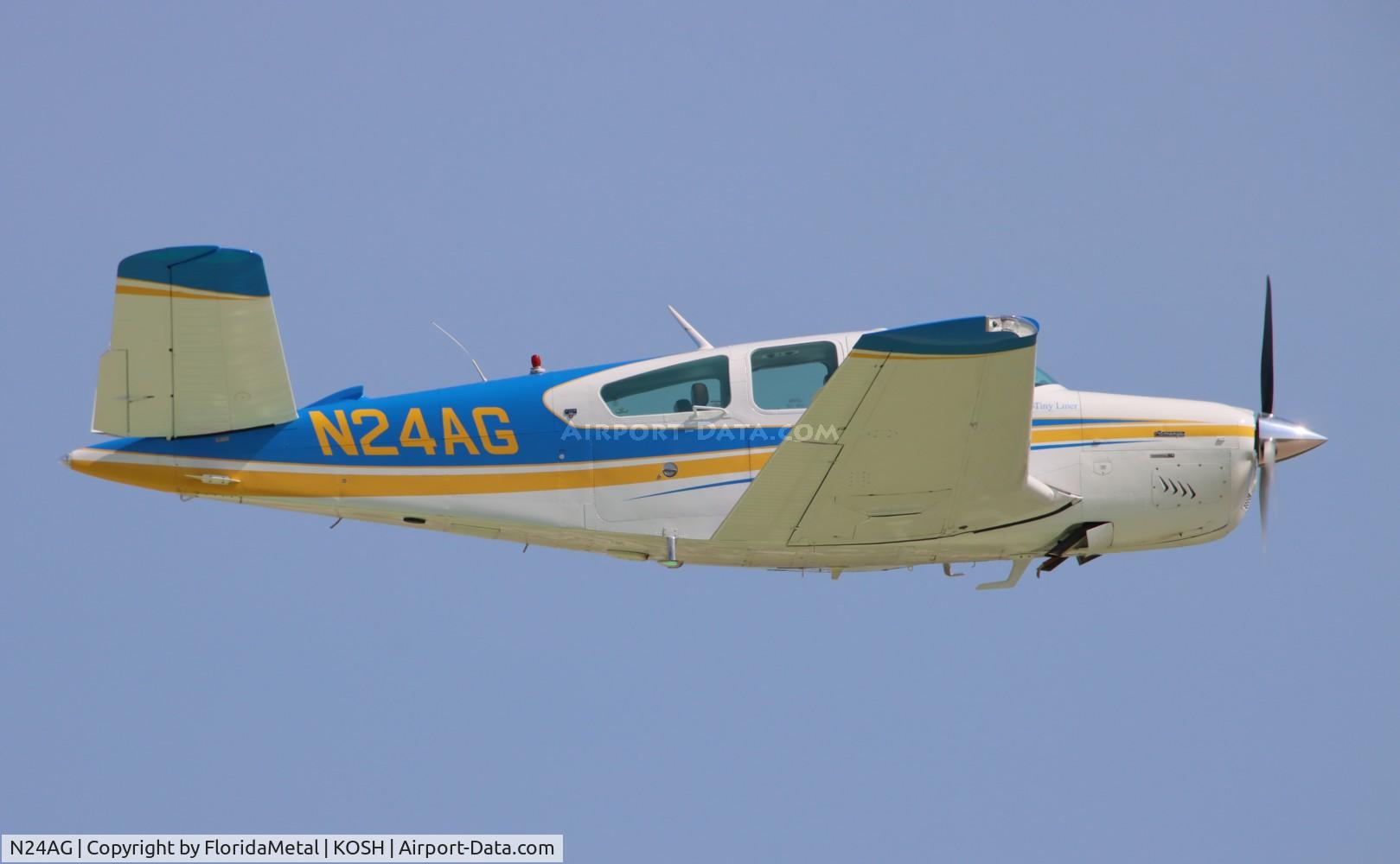 N24AG, 1979 Beech V35B Bonanza C/N D-10293, Bonanza 35 zx 