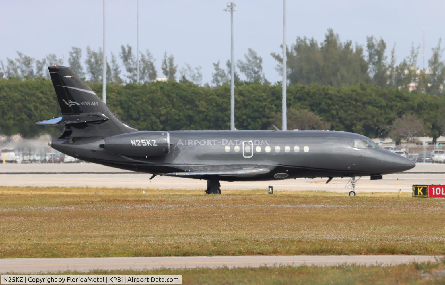 N25KZ, 2001 Dassault Falcon 2000 C/N 134, Falcon 2000 zx 