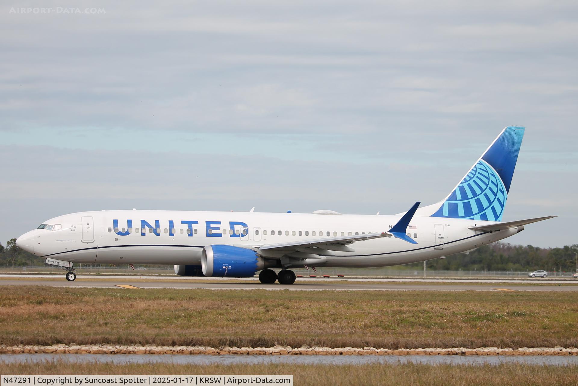 N47291, 2019 Boeing 737-8 MAX C/N 62182, United Flight 661 taxis at Southwest Florida International Airport prior to flight to Newark-Liberty International Airport