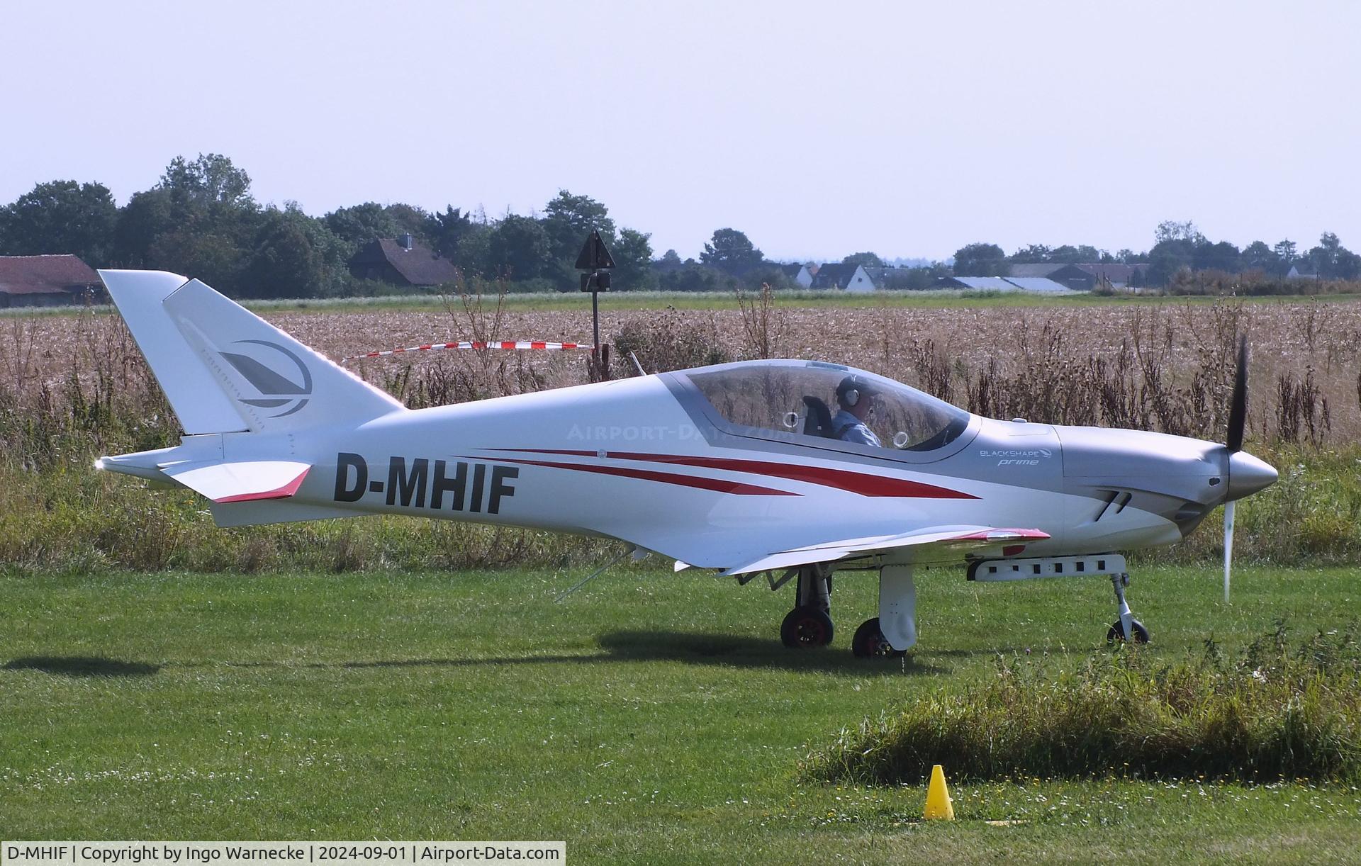 D-MHIF, Blackshape Prime BS100 C/N not found_D-MHIF, Blackshape Prime BS-100 at the 2024 Flugplatz-Wiesenfest airfield display at Weilerswist-Müggenhausen ultralight airfield